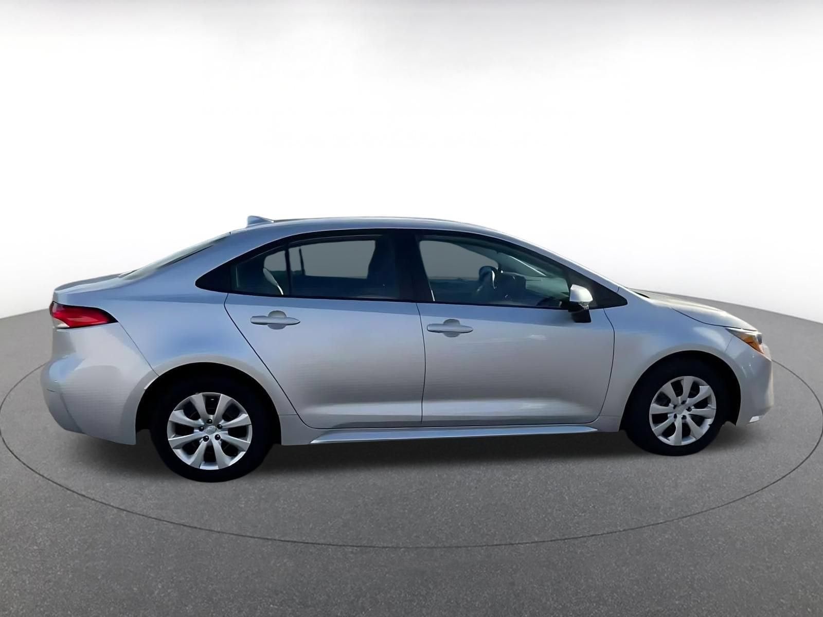 Thumbnail: 2025 Toyota Corolla - 15