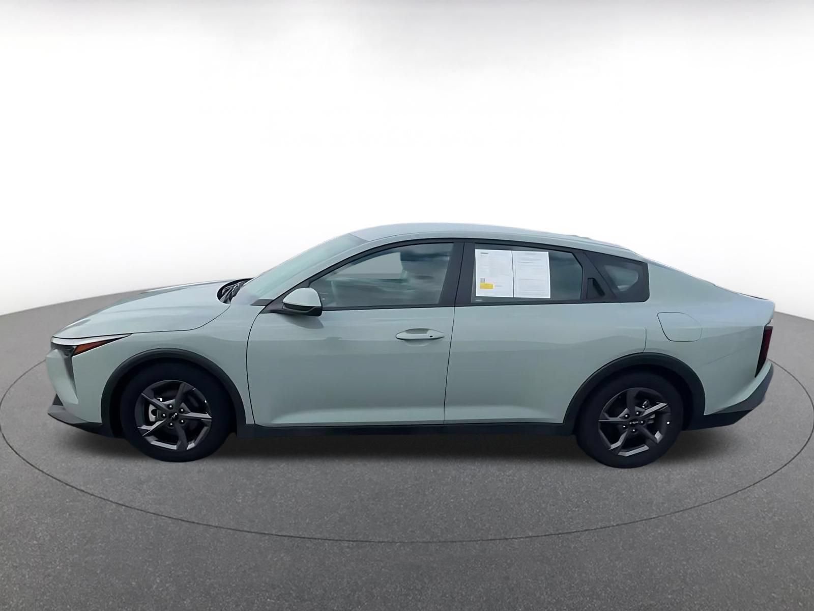 Thumbnail: 2025 Kia K4 - 8