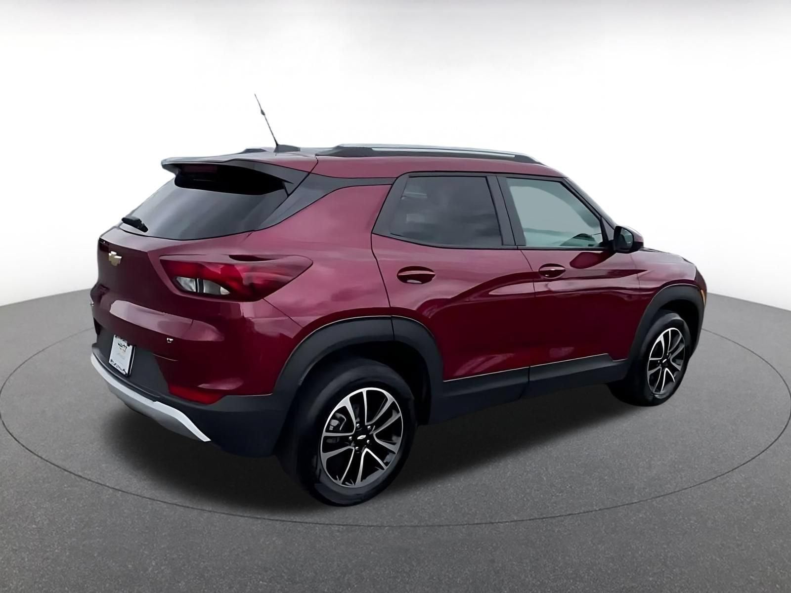 Thumbnail: 2025 Chevrolet TrailBlazer - 13