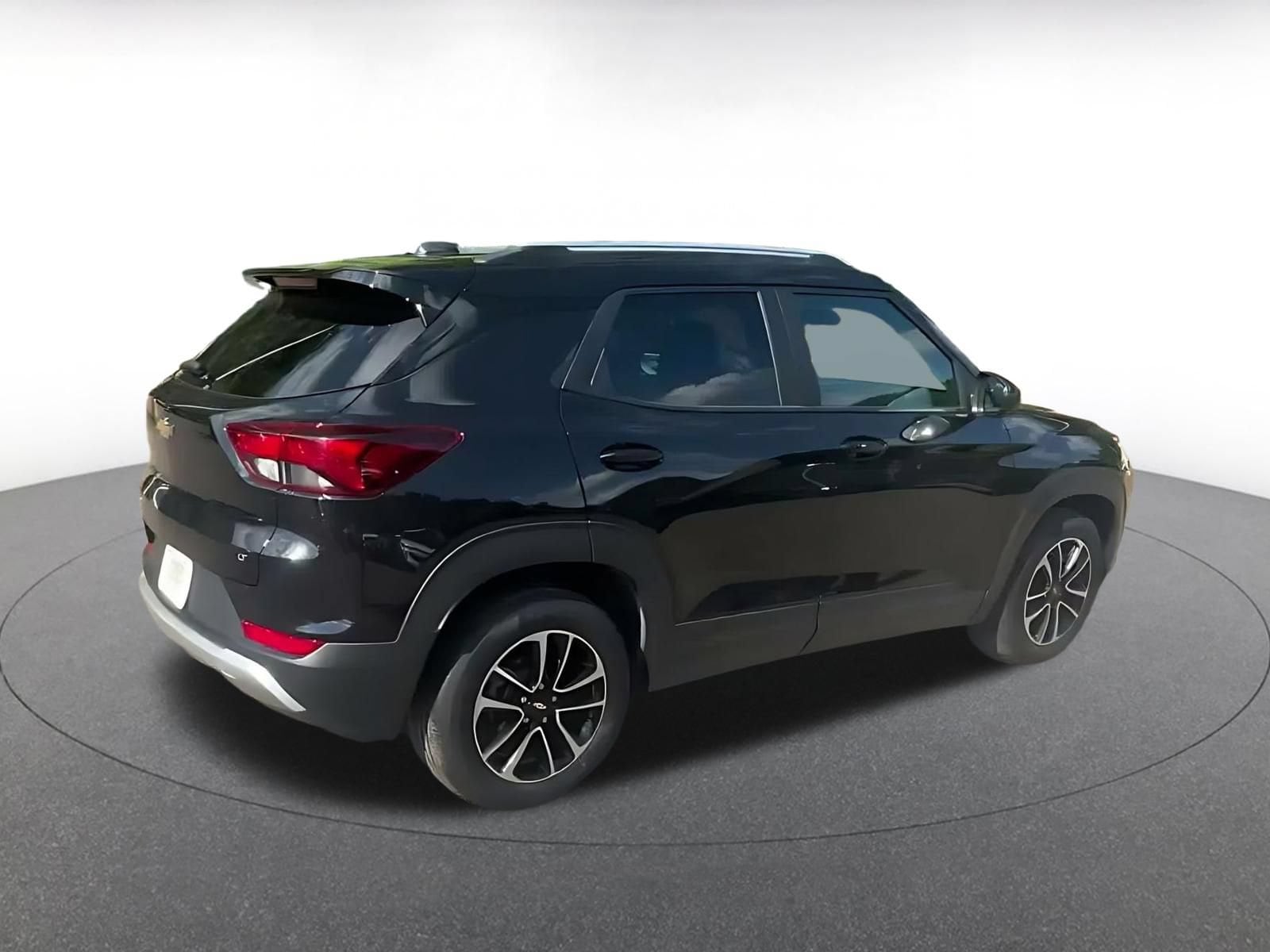 Thumbnail: 2025 Chevrolet TrailBlazer - 14
