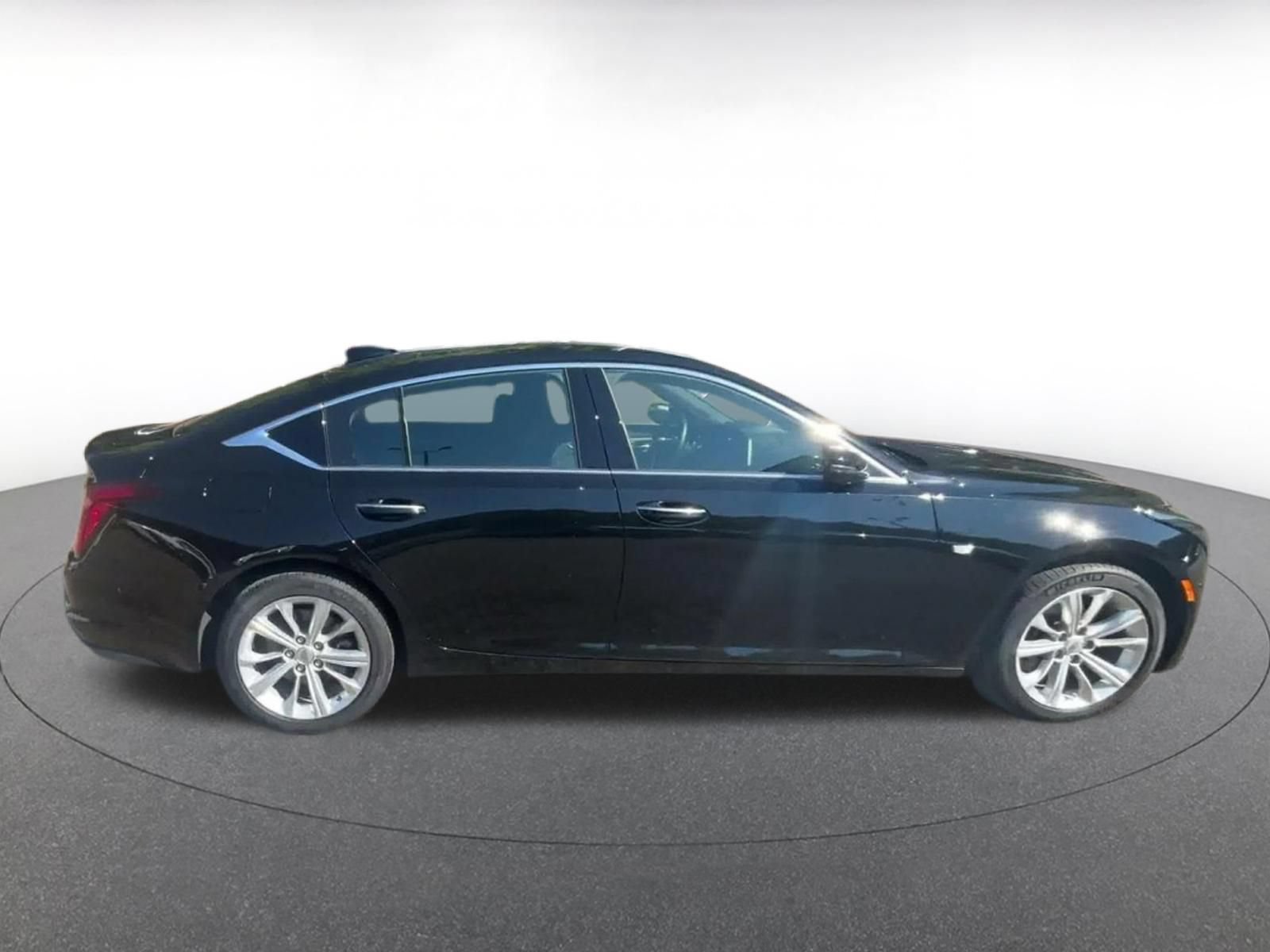 Thumbnail: 2026 Cadillac CT5 - 15