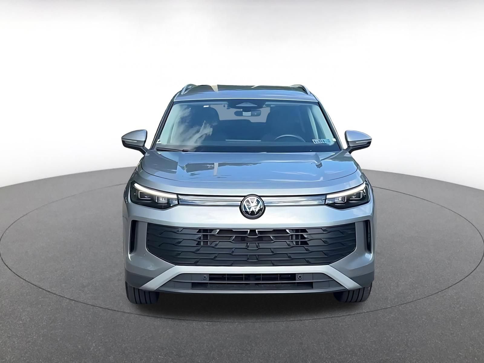Thumbnail: 2026 Volkswagen Tiguan - 4