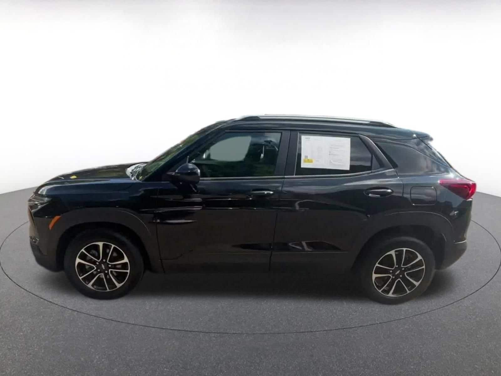 Thumbnail: 2025 Chevrolet TrailBlazer - 8