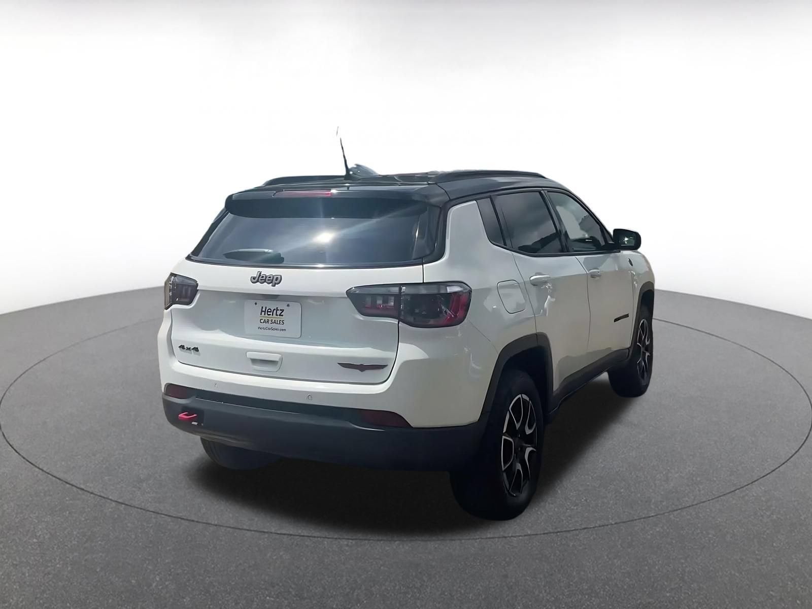 Thumbnail: 2025 Jeep Compass - 13