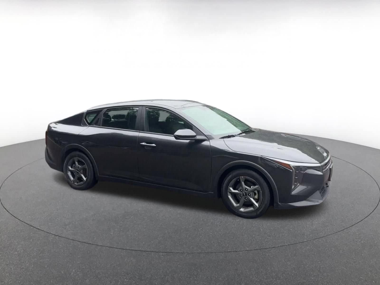 Thumbnail: 2025 Kia K4 - 2