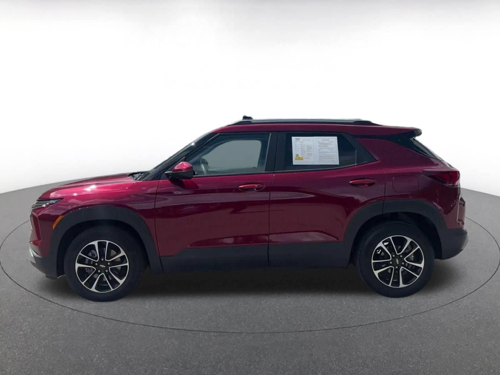 Thumbnail: 2025 Chevrolet TrailBlazer - 8