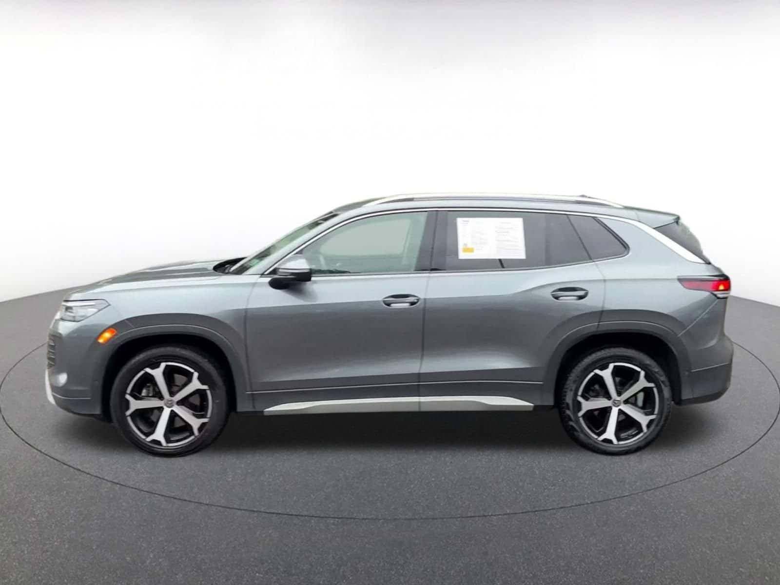 Thumbnail: 2026 Volkswagen Tiguan - 8