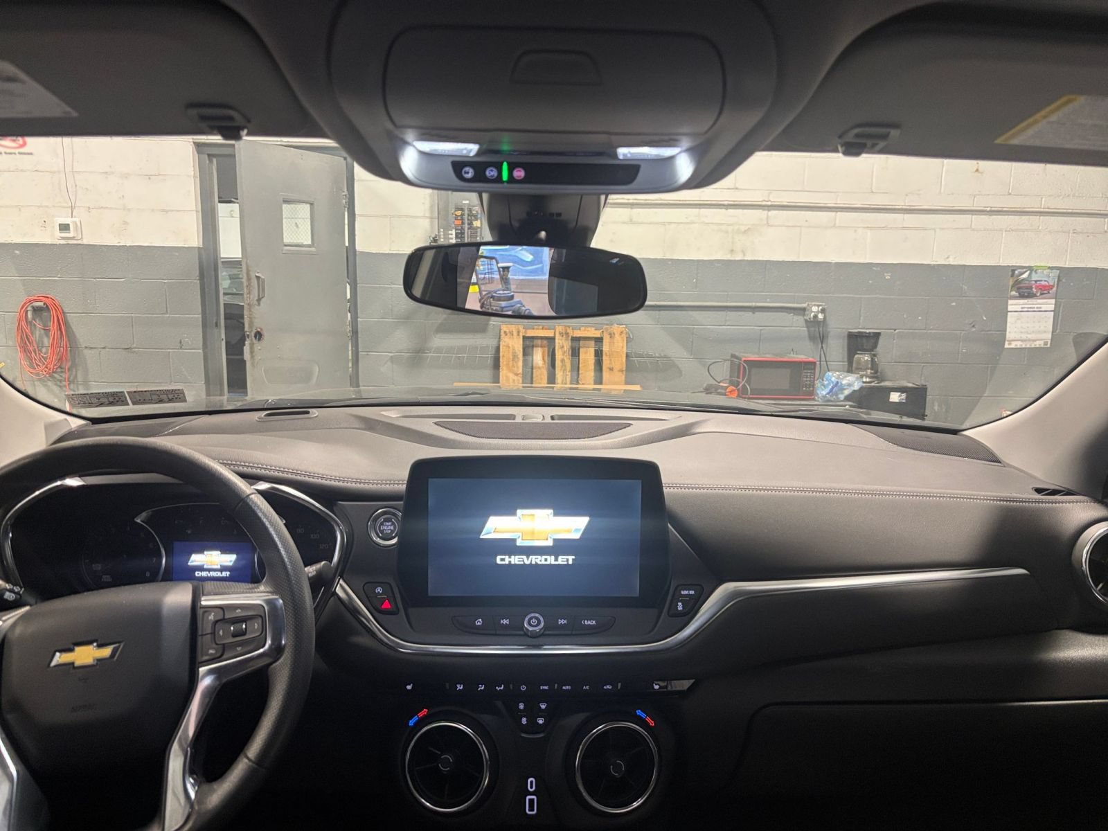 Thumbnail: 2026 Chevrolet Blazer - 33