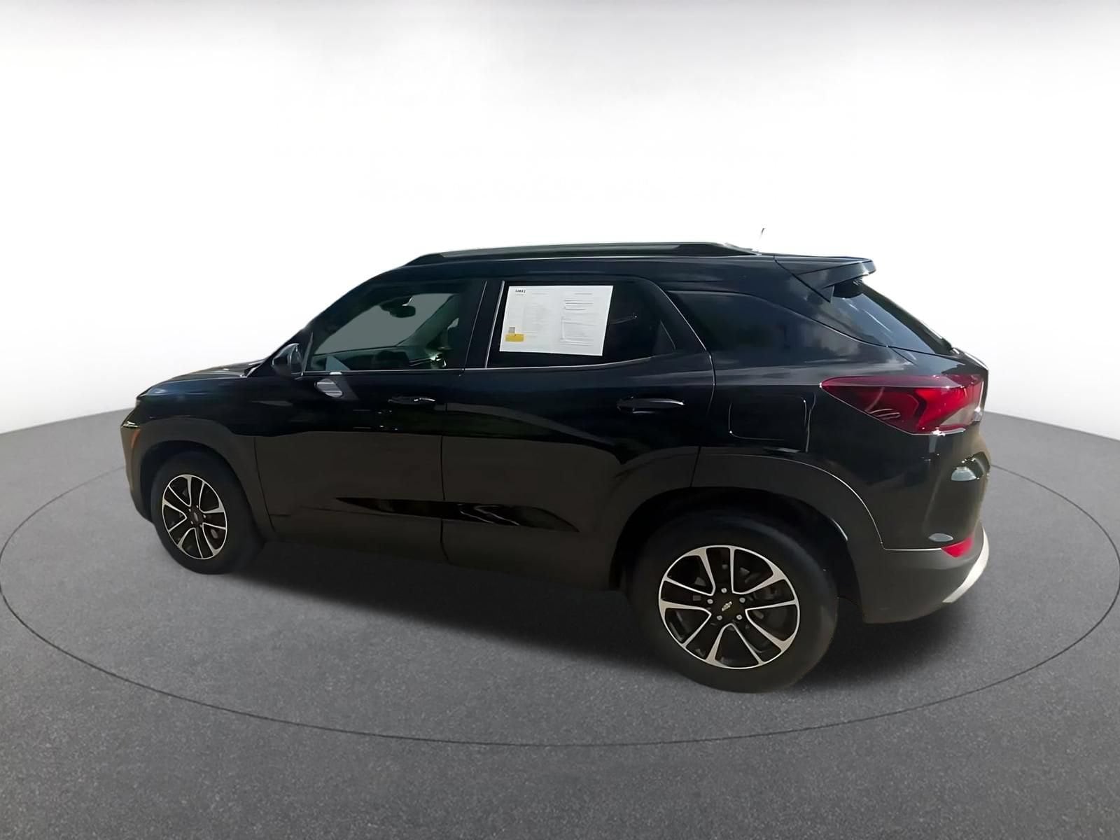Thumbnail: 2025 Chevrolet TrailBlazer - 9
