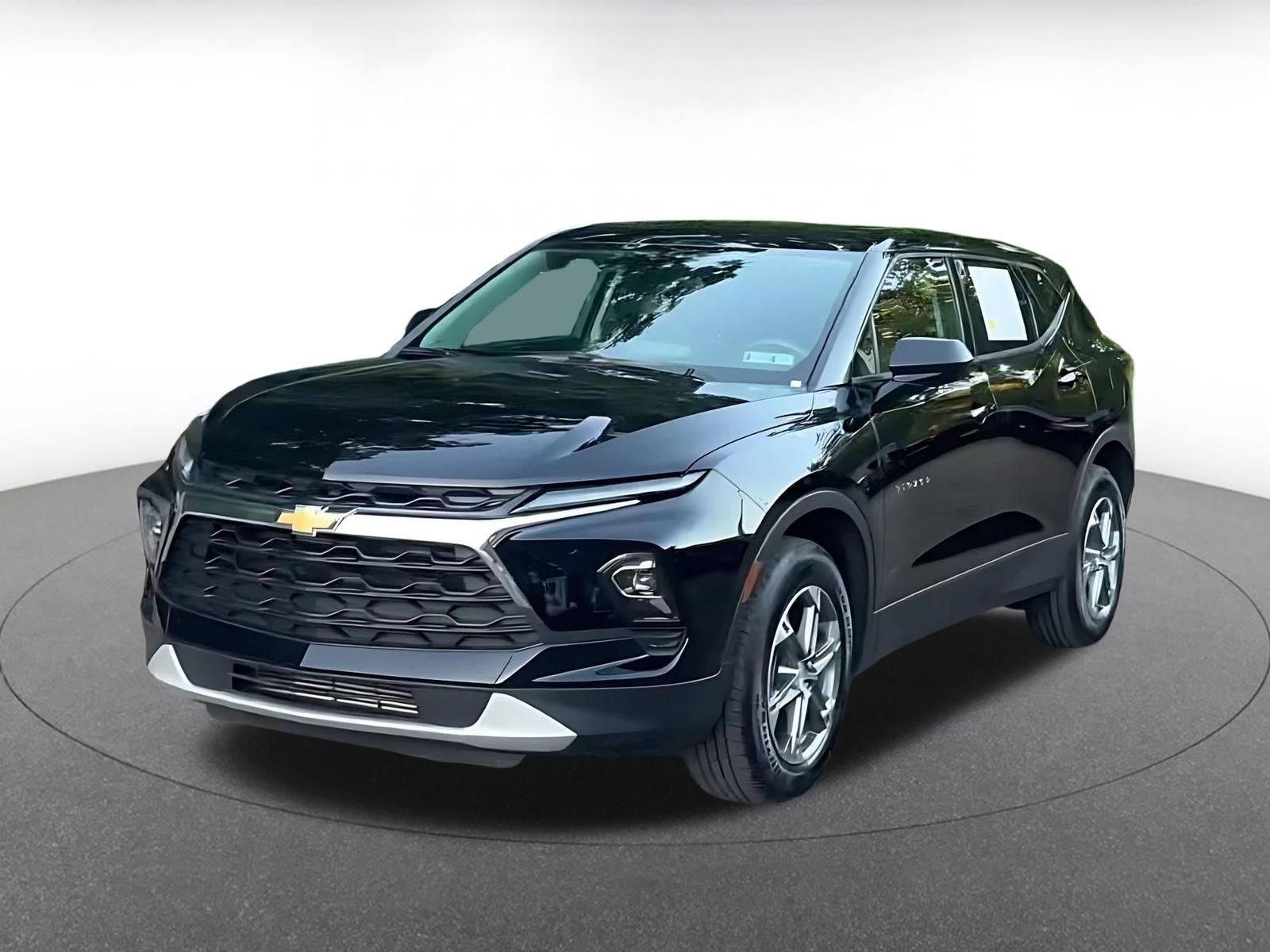 Thumbnail: 2026 Chevrolet Blazer - 6