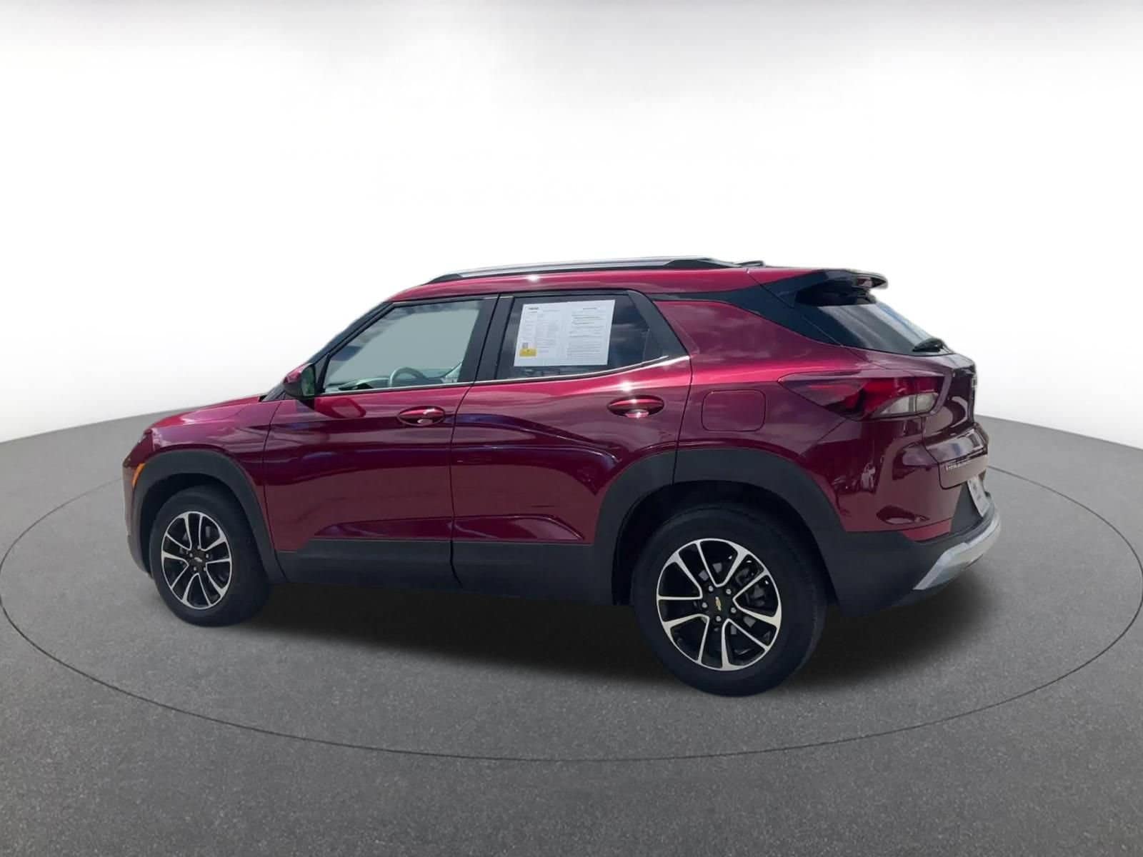 Thumbnail: 2025 Chevrolet TrailBlazer - 9