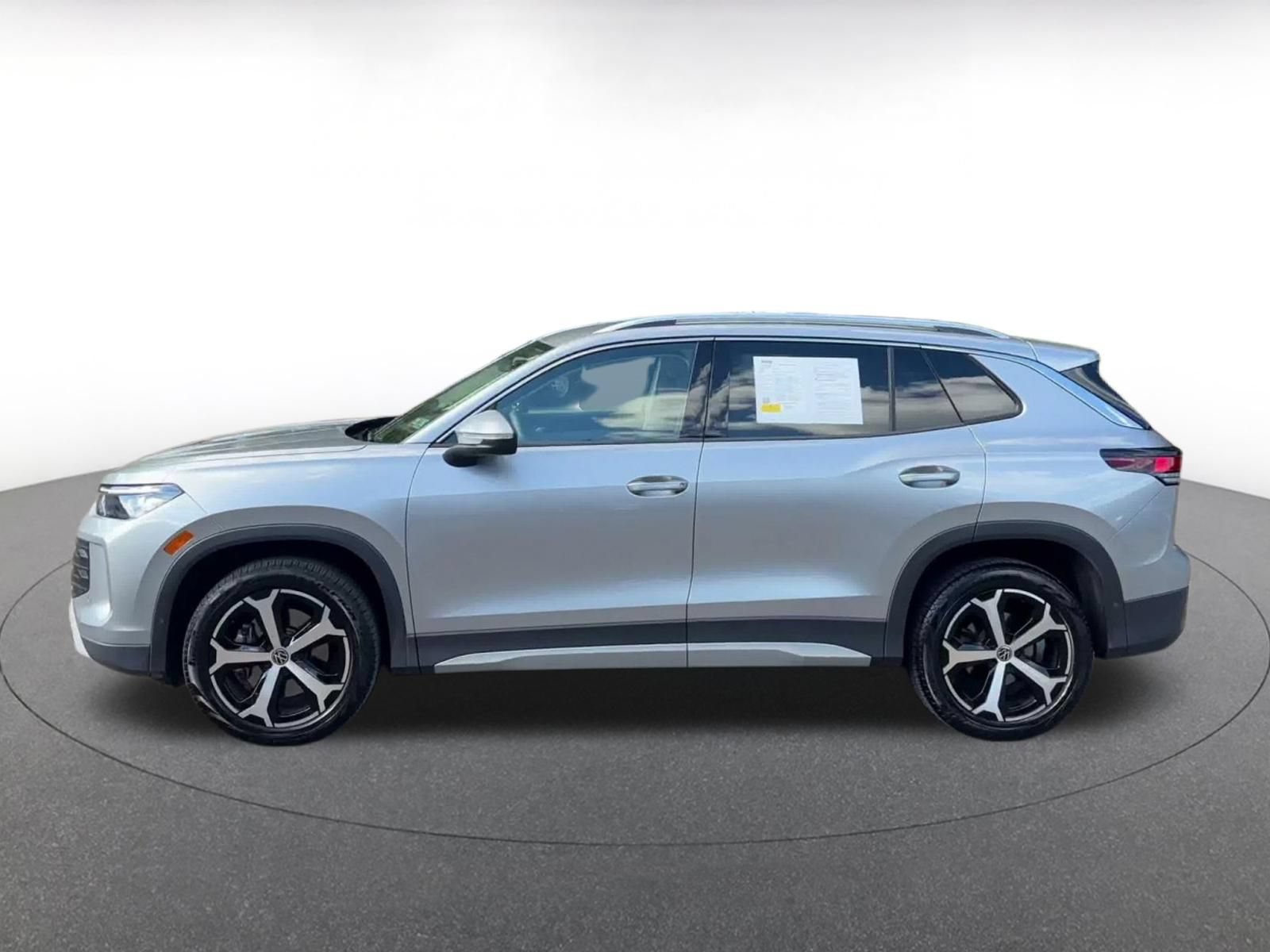 Thumbnail: 2026 Volkswagen Tiguan - 8