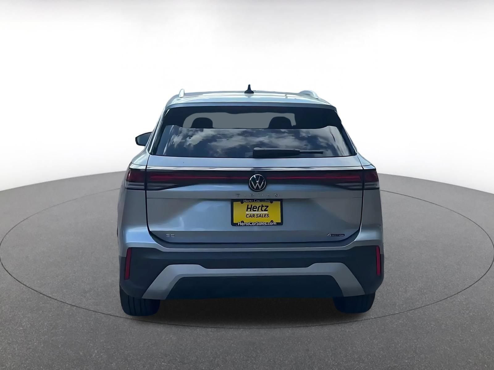 Thumbnail: 2026 Volkswagen Tiguan - 12
