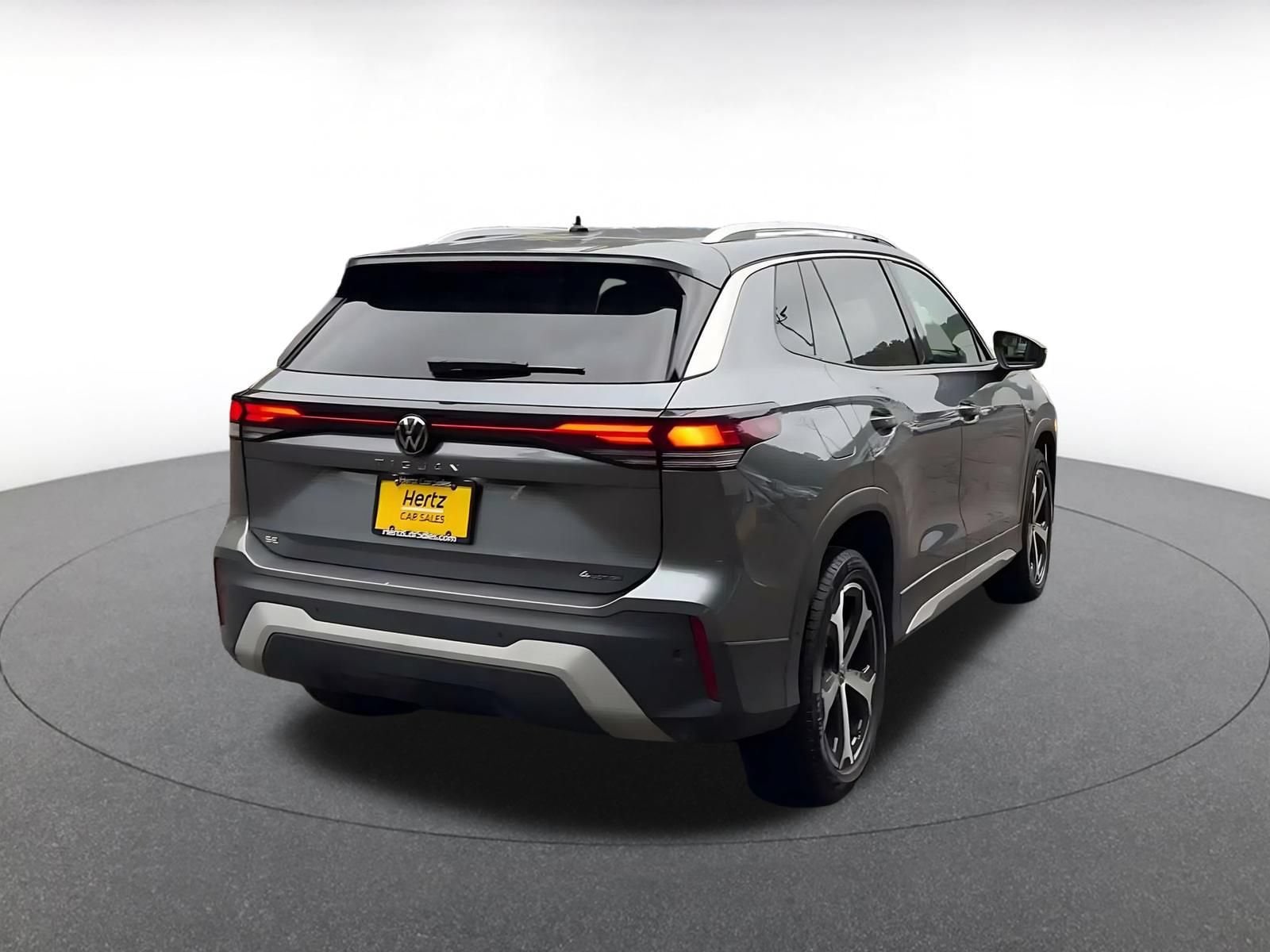 Thumbnail: 2026 Volkswagen Tiguan - 14