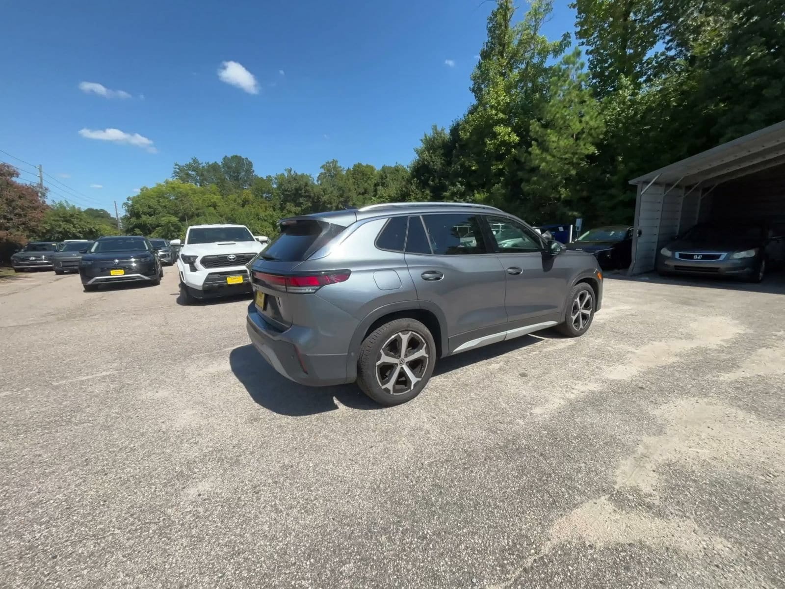 Thumbnail: 2026 Volkswagen Tiguan - 14
