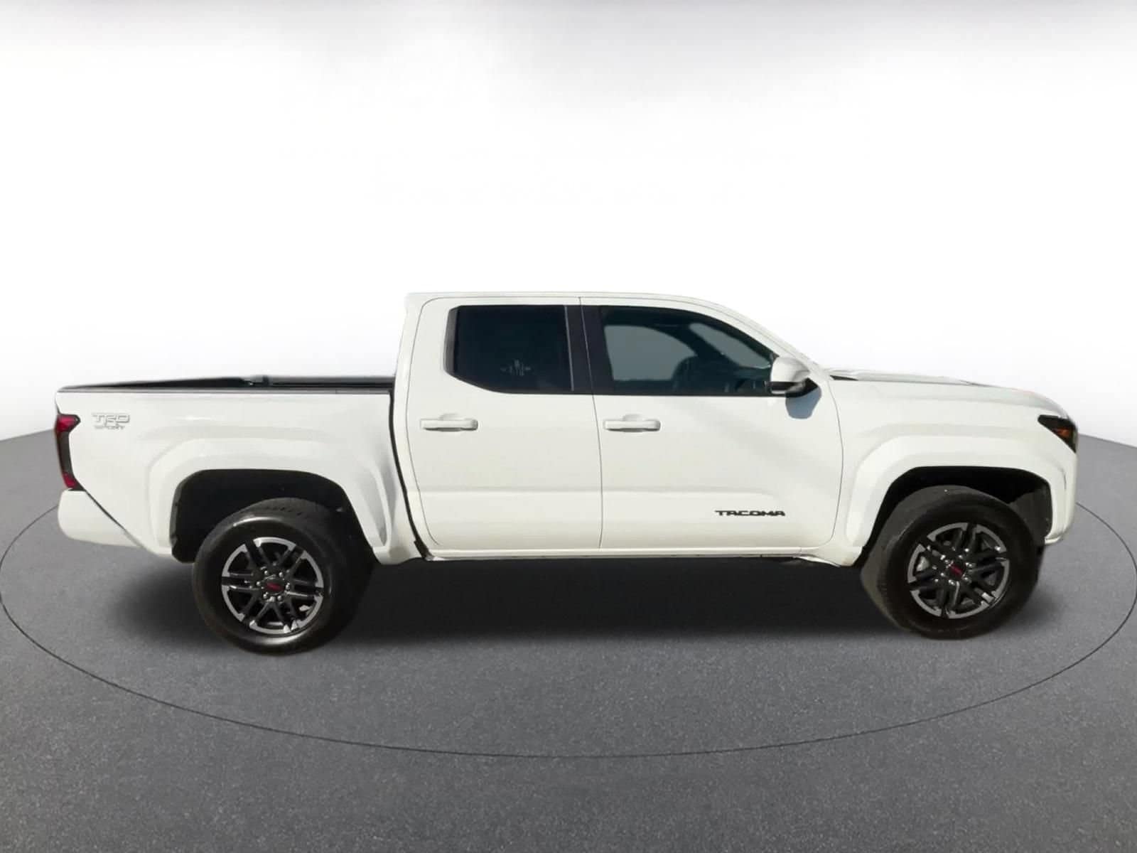 Thumbnail: 2024 Toyota Tacoma - 15