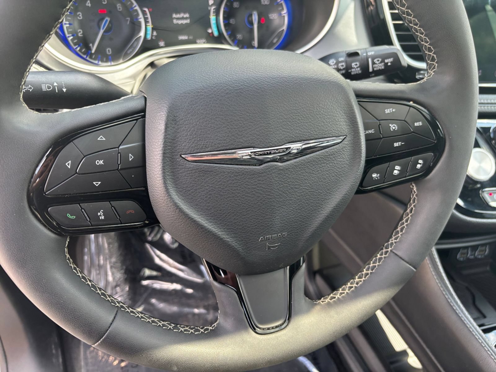 Thumbnail: 2025 Chrysler Pacifica - 29
