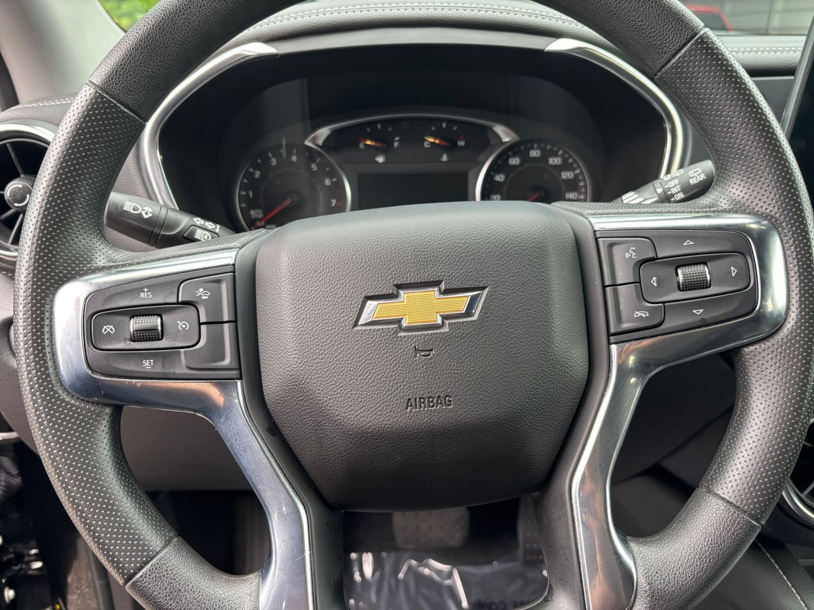 Thumbnail: 2026 Chevrolet Blazer - 26