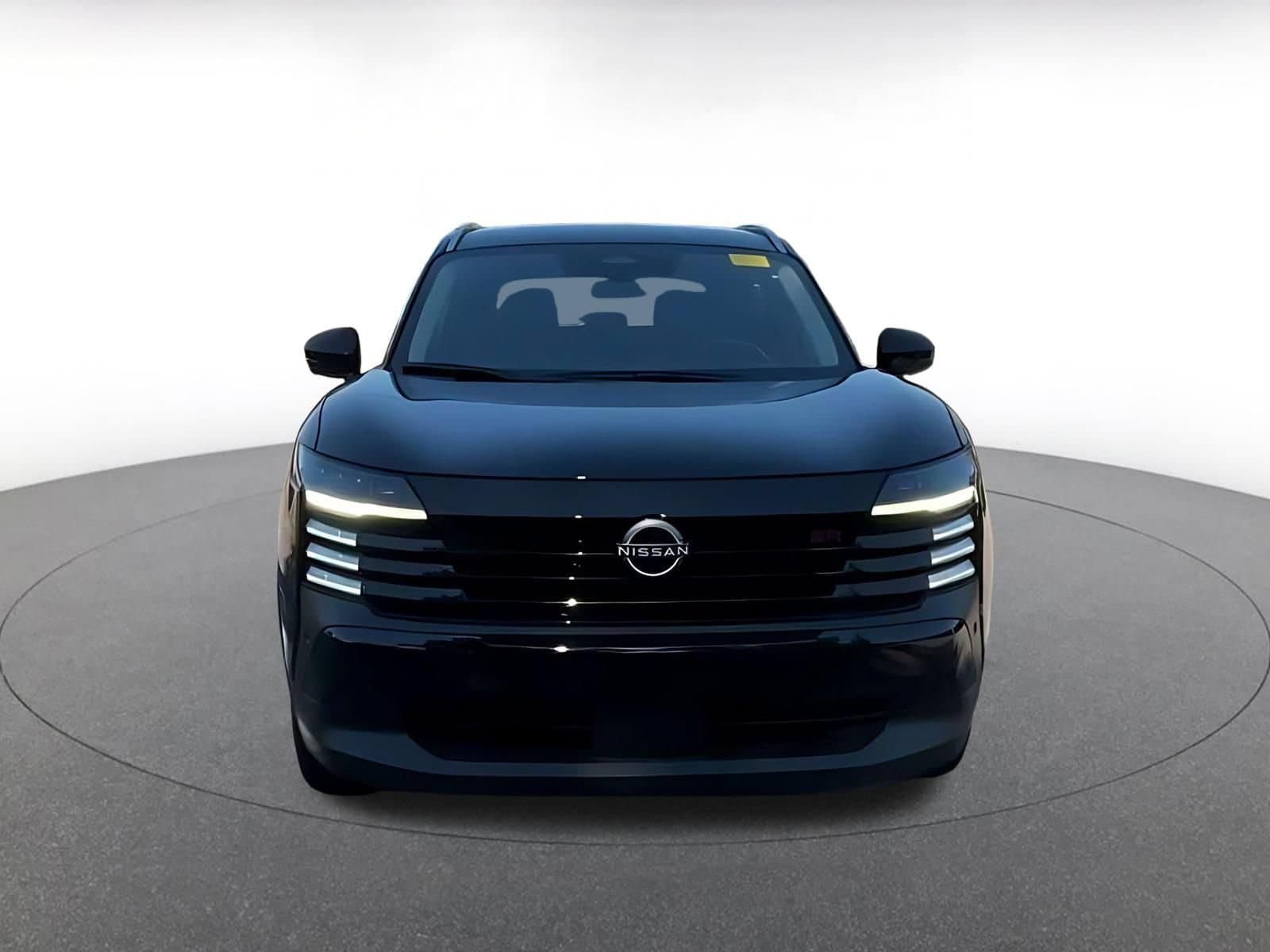 Thumbnail: 2026 Nissan Kicks - 4
