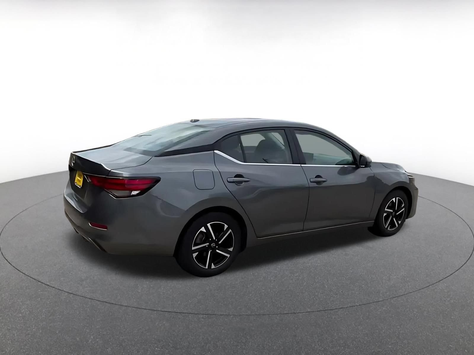 Thumbnail: 2025 Nissan Sentra - 14