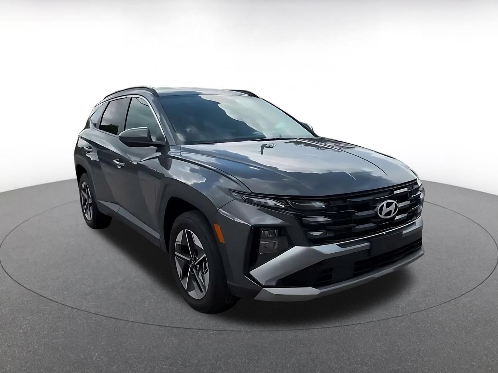 Thumbnail: 2026 Hyundai Tucson - 3