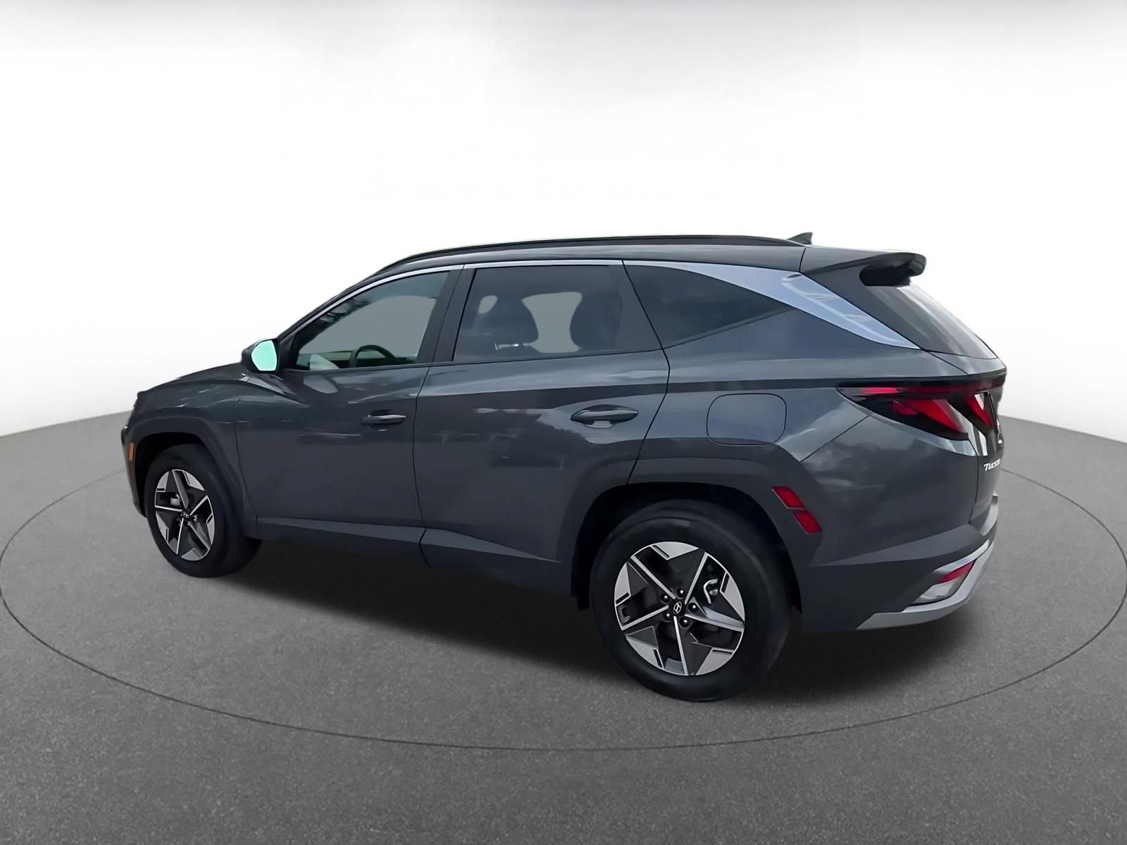 Thumbnail: 2026 Hyundai Tucson - 9