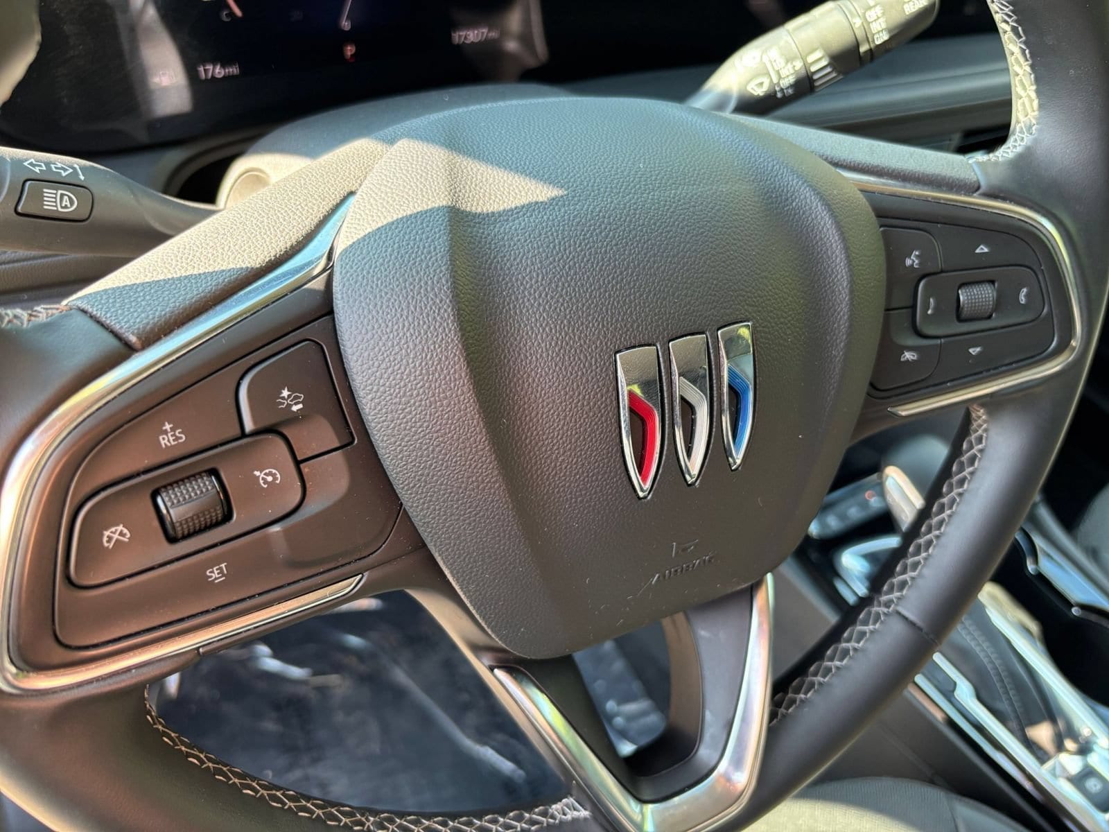 Thumbnail: 2026 Buick Encore GX - 25