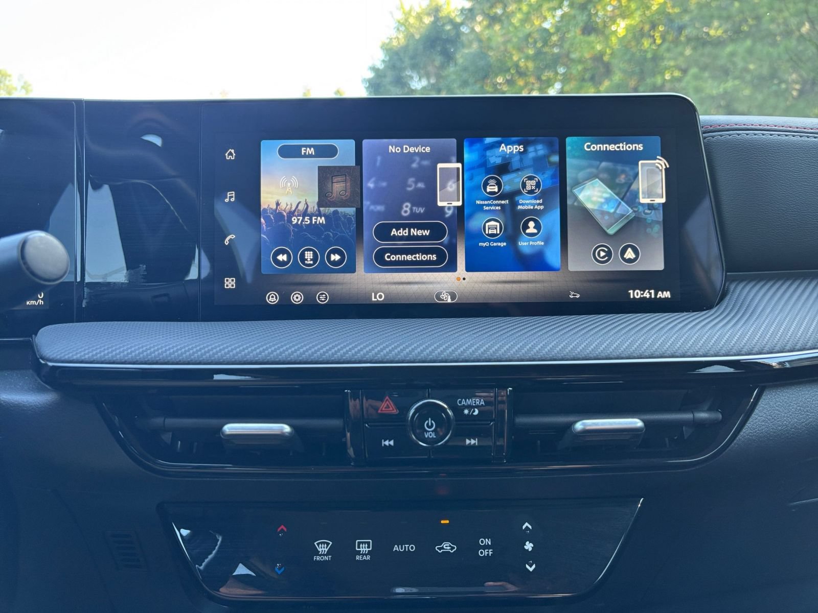 Thumbnail: 2026 Nissan Kicks - 16