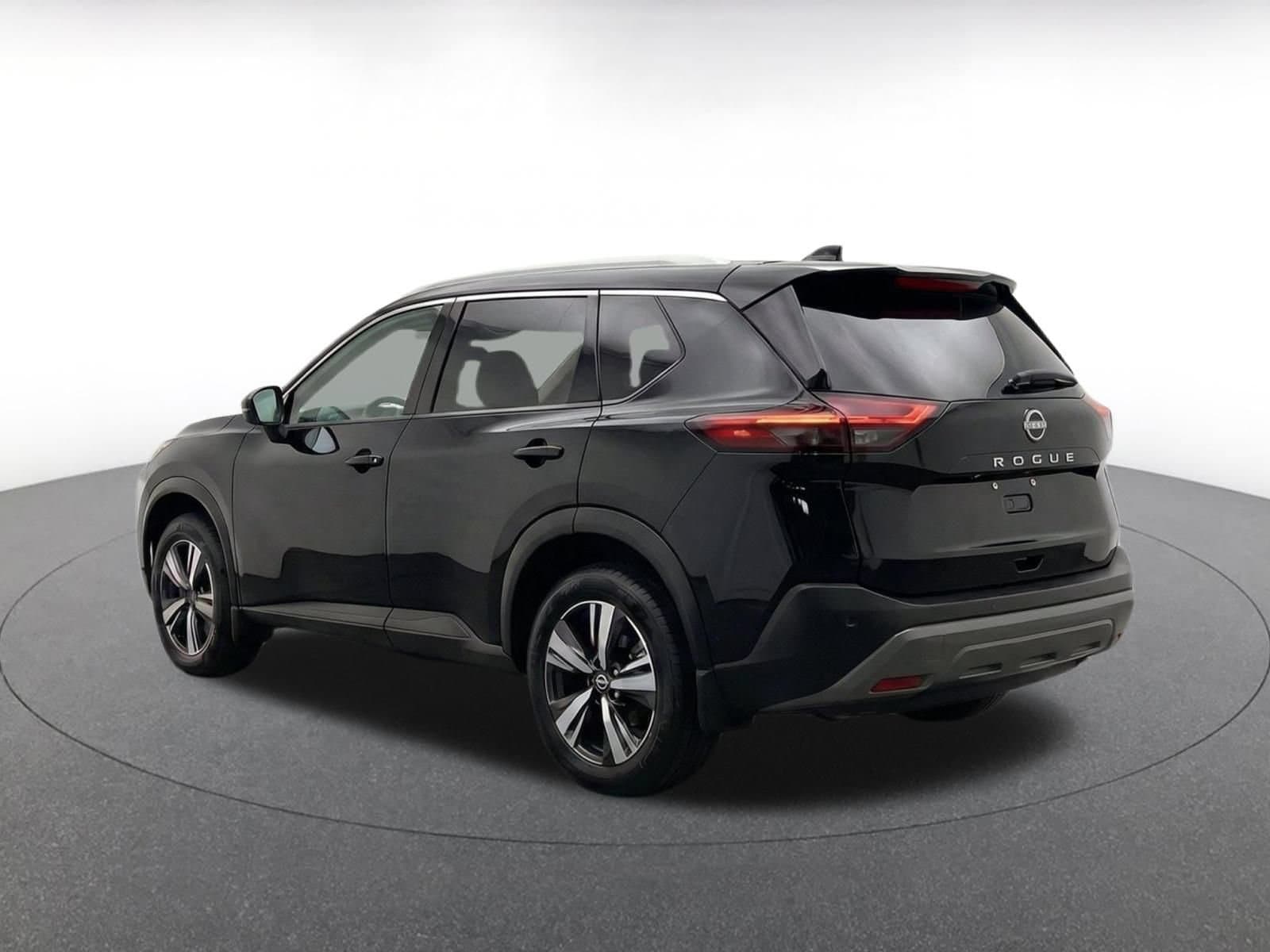 Thumbnail: 2026 Nissan Rogue - 6