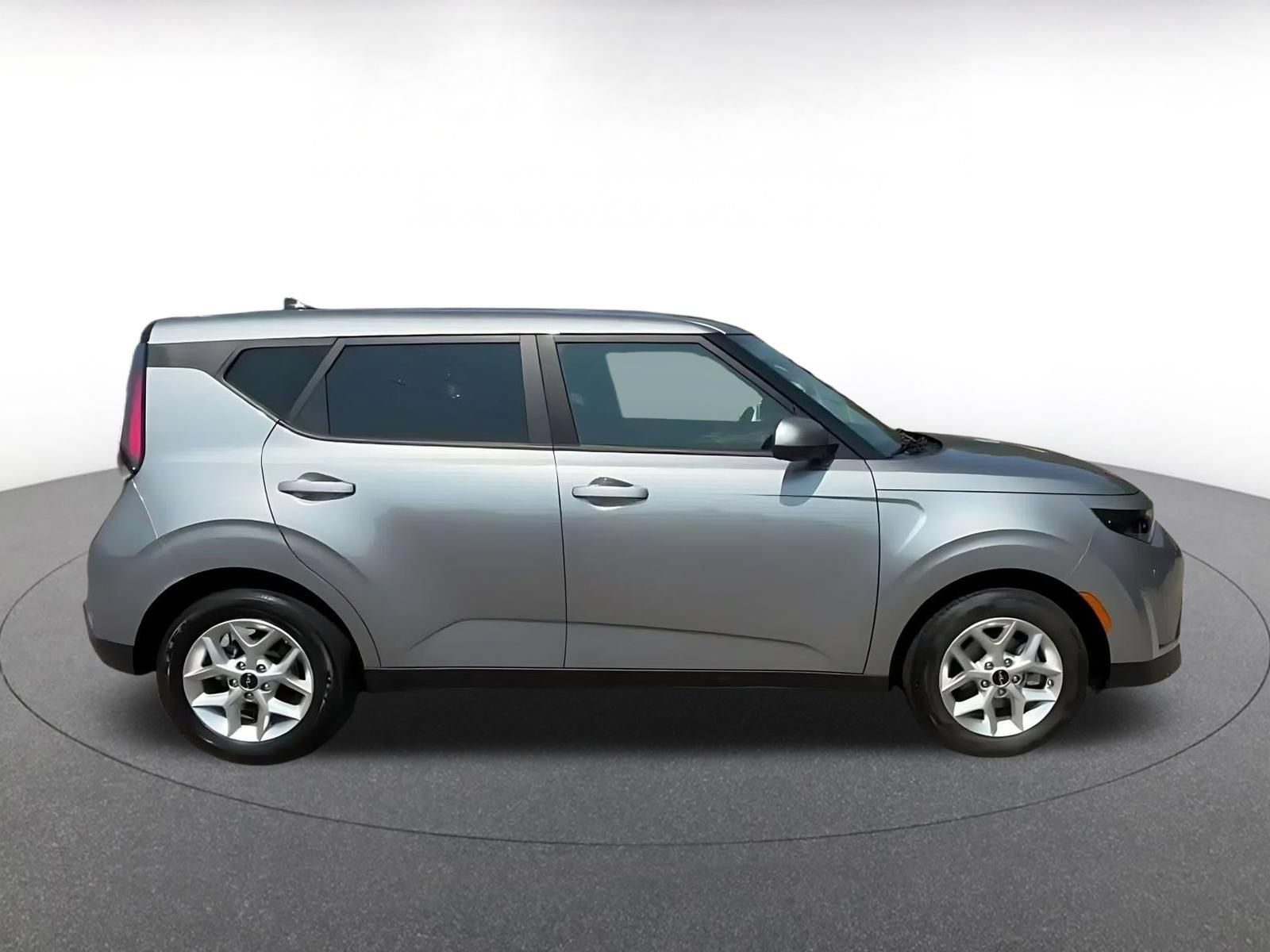 Thumbnail: 2025 Kia Soul - 15