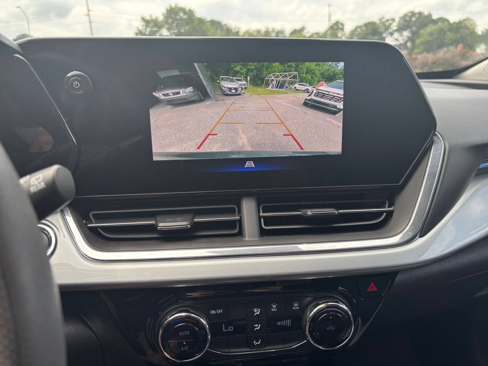 Thumbnail: 2025 Chevrolet Trax - 16