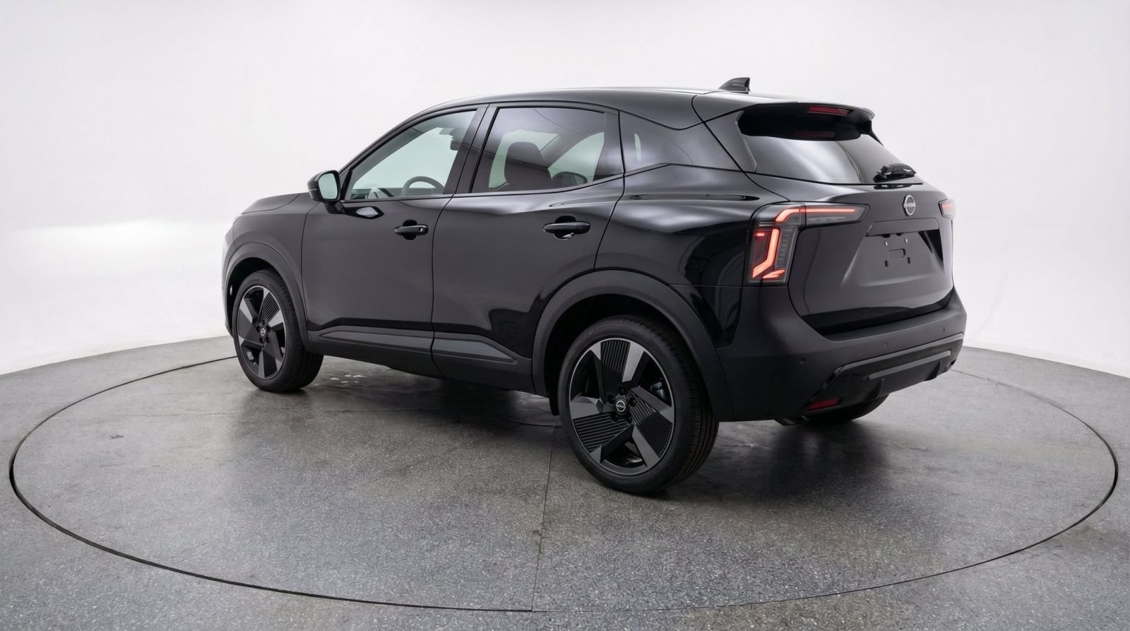 Thumbnail: 2026 Nissan Kicks - 6