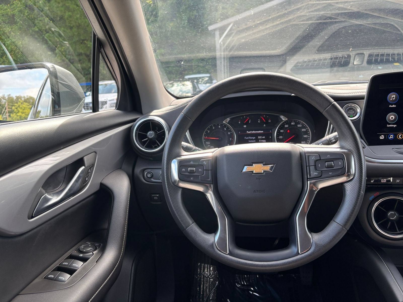 Thumbnail: 2026 Chevrolet Blazer - 32
