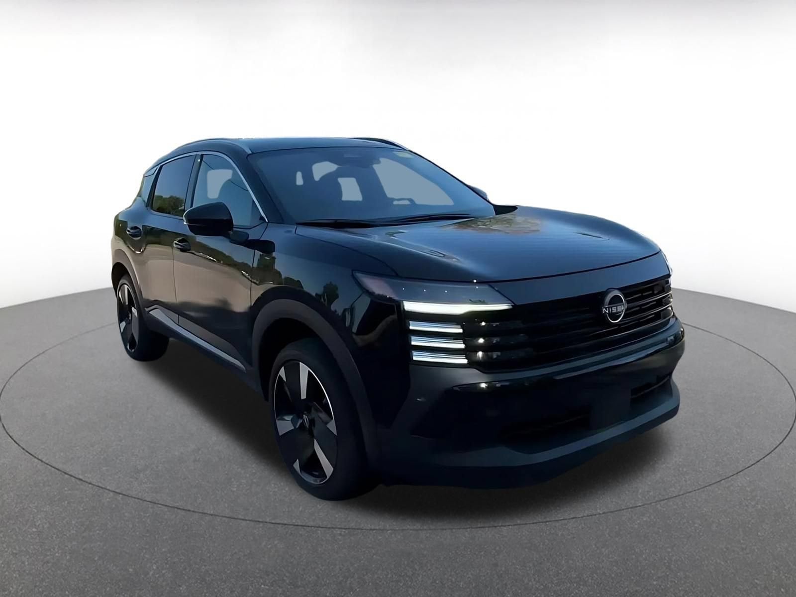 Thumbnail: 2026 Nissan Kicks - 3