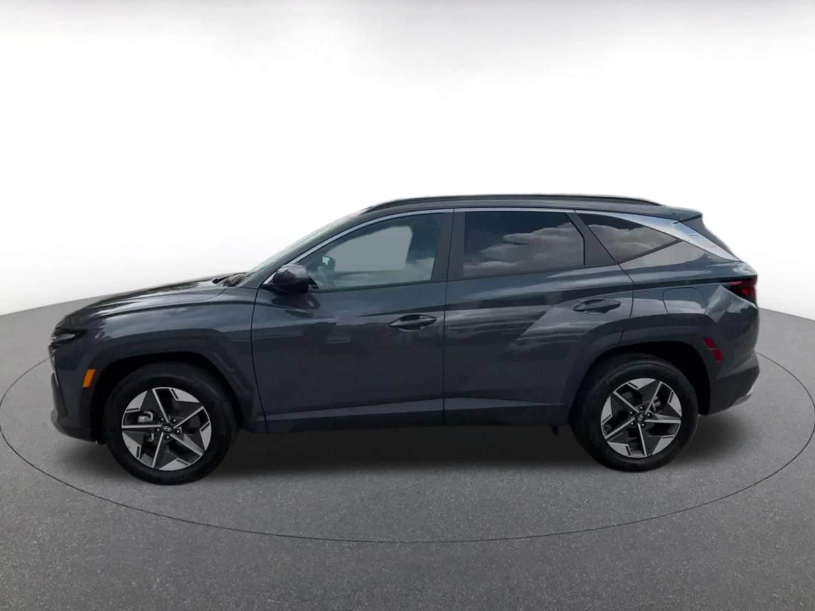 Thumbnail: 2026 Hyundai Tucson - 8