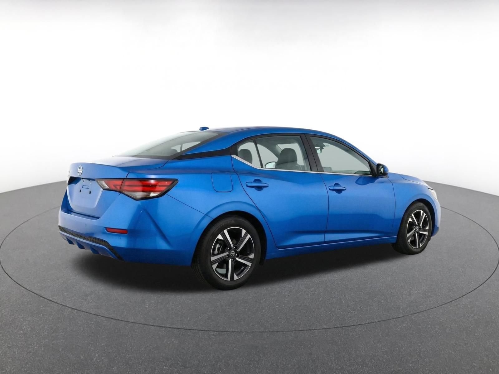 Thumbnail: 2025 Nissan Sentra - 8