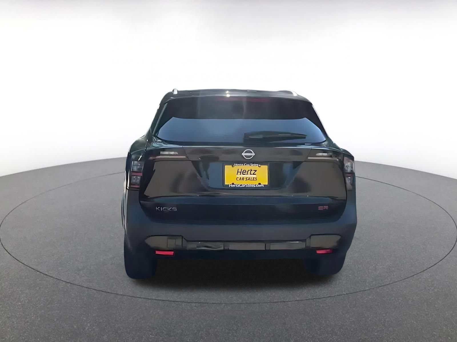 Thumbnail: 2026 Nissan Kicks - 12
