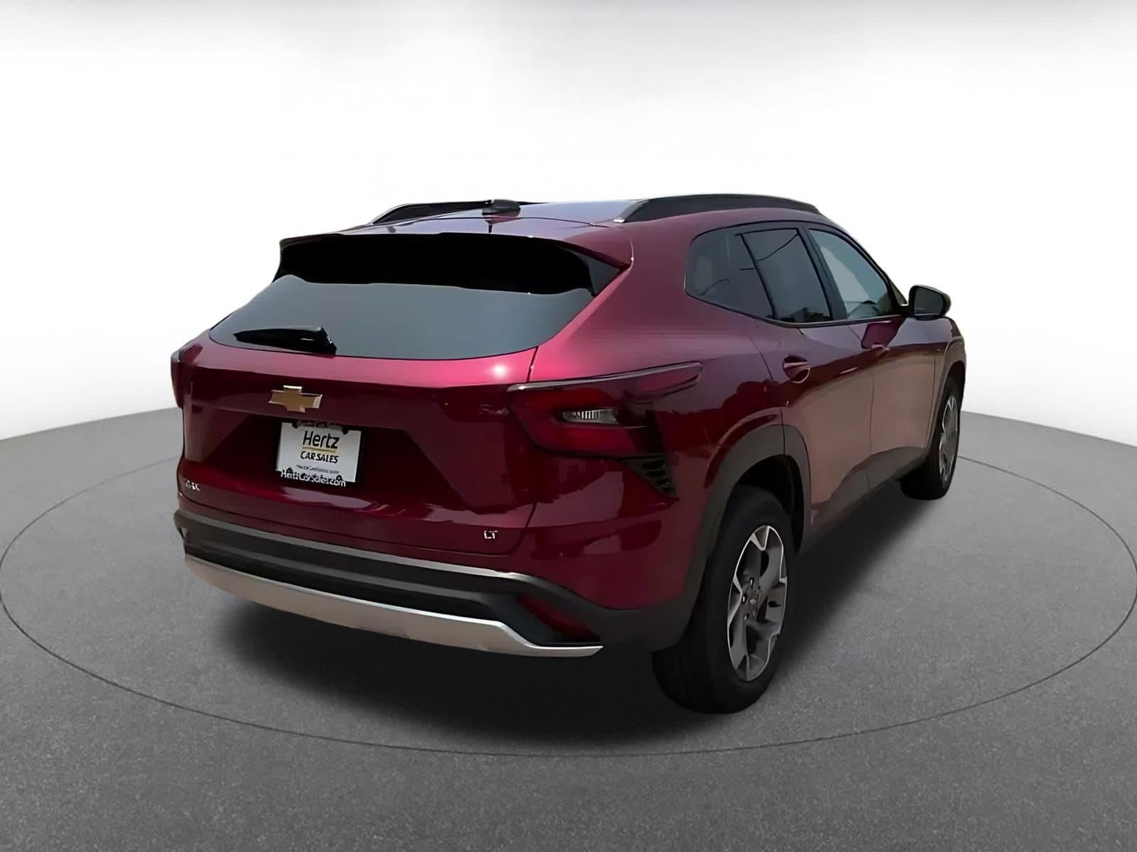 Thumbnail: 2025 Chevrolet Trax - 14