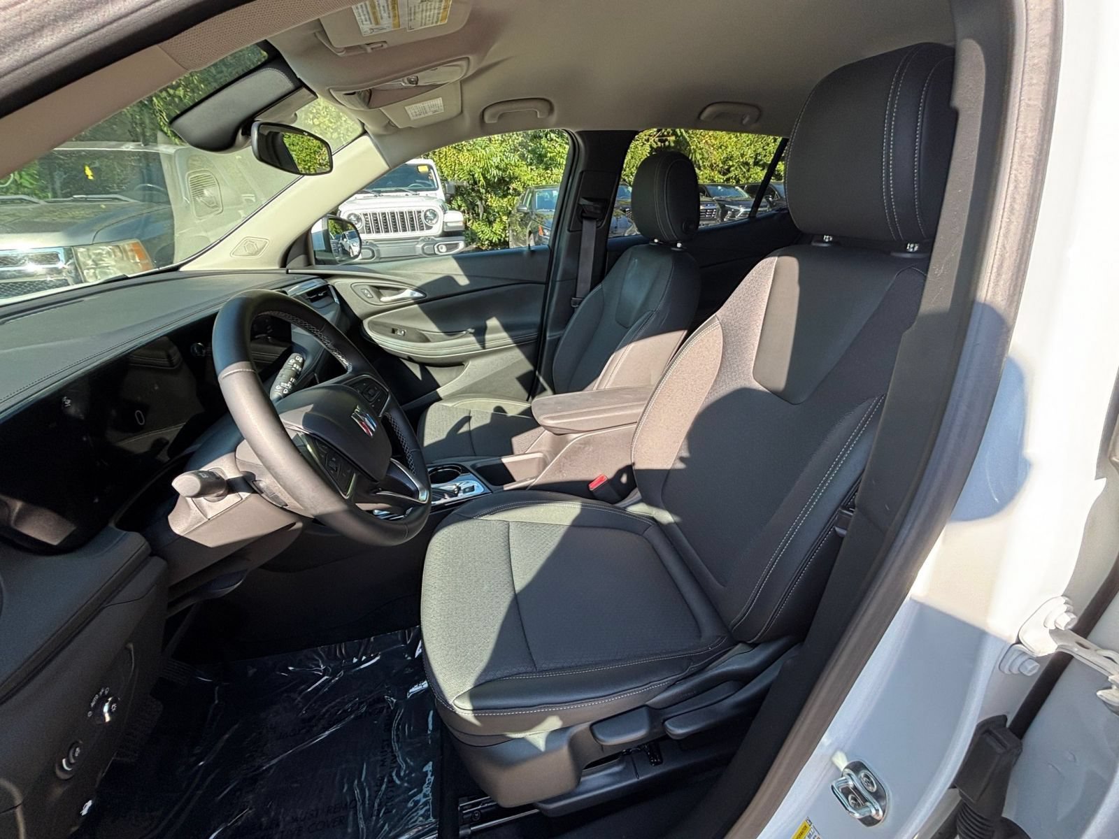 Thumbnail: 2026 Buick Encore GX - 33