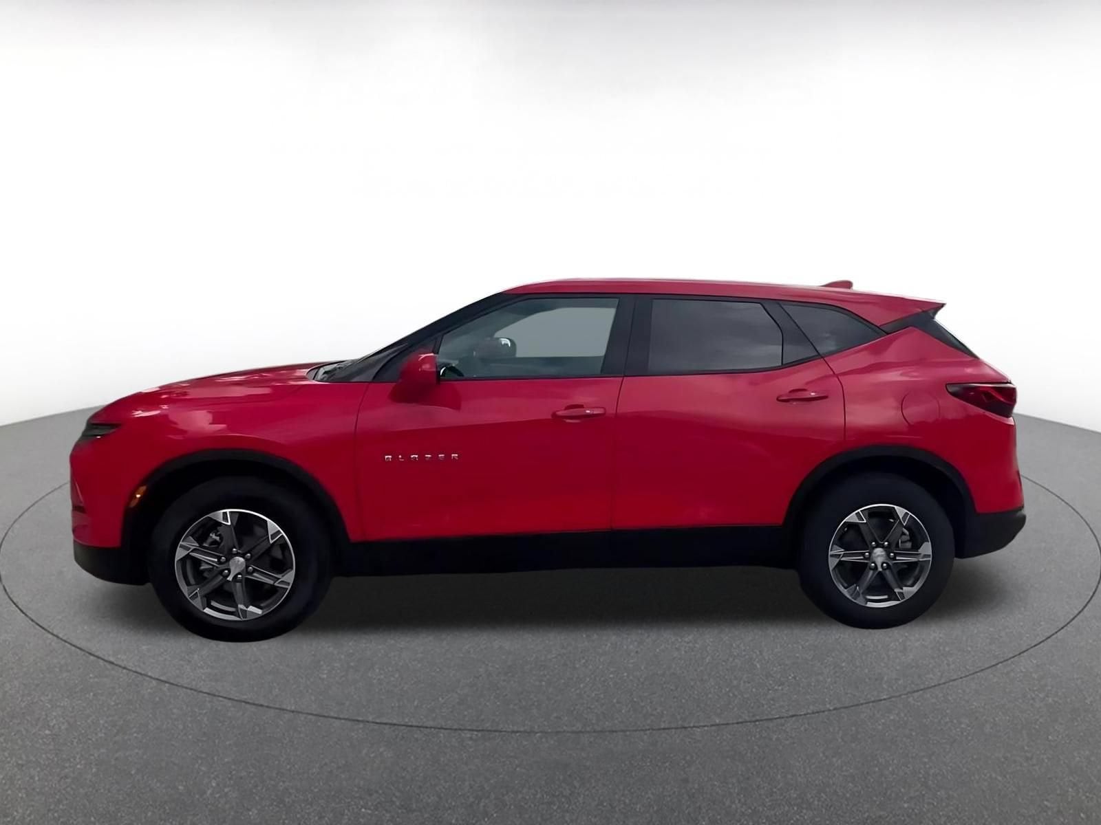 Thumbnail: 2025 Chevrolet Blazer - 8