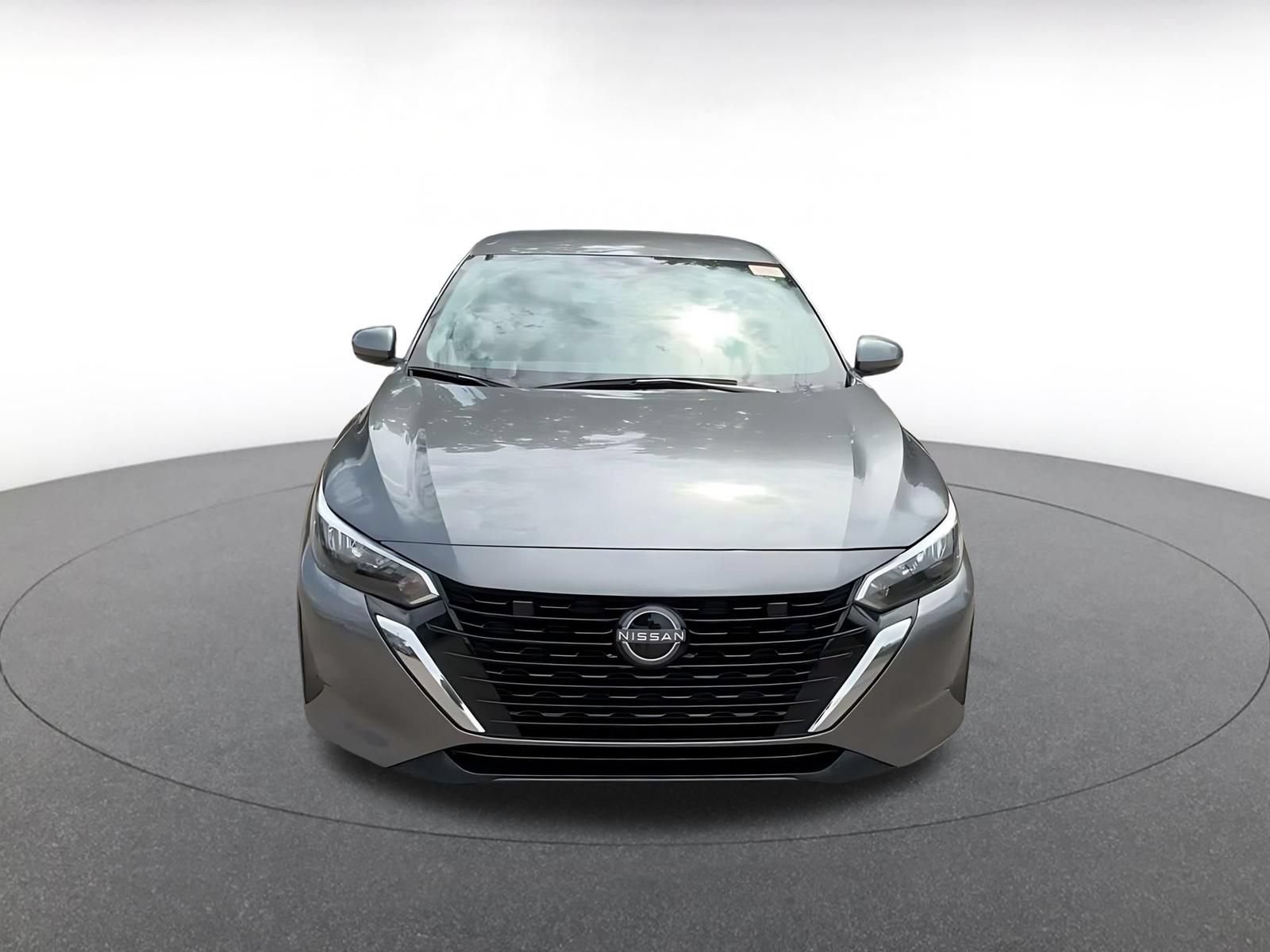 Thumbnail: 2025 Nissan Sentra - 4