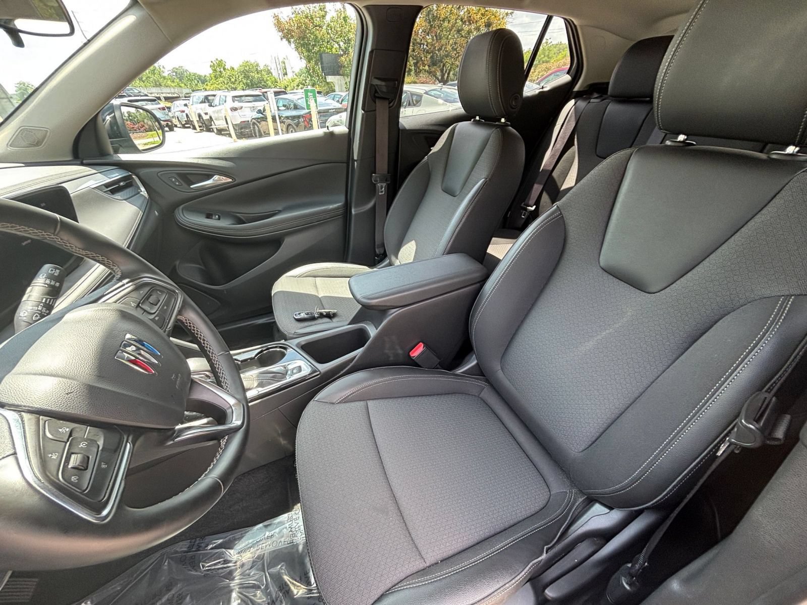 Thumbnail: 2025 Buick Encore GX - 34