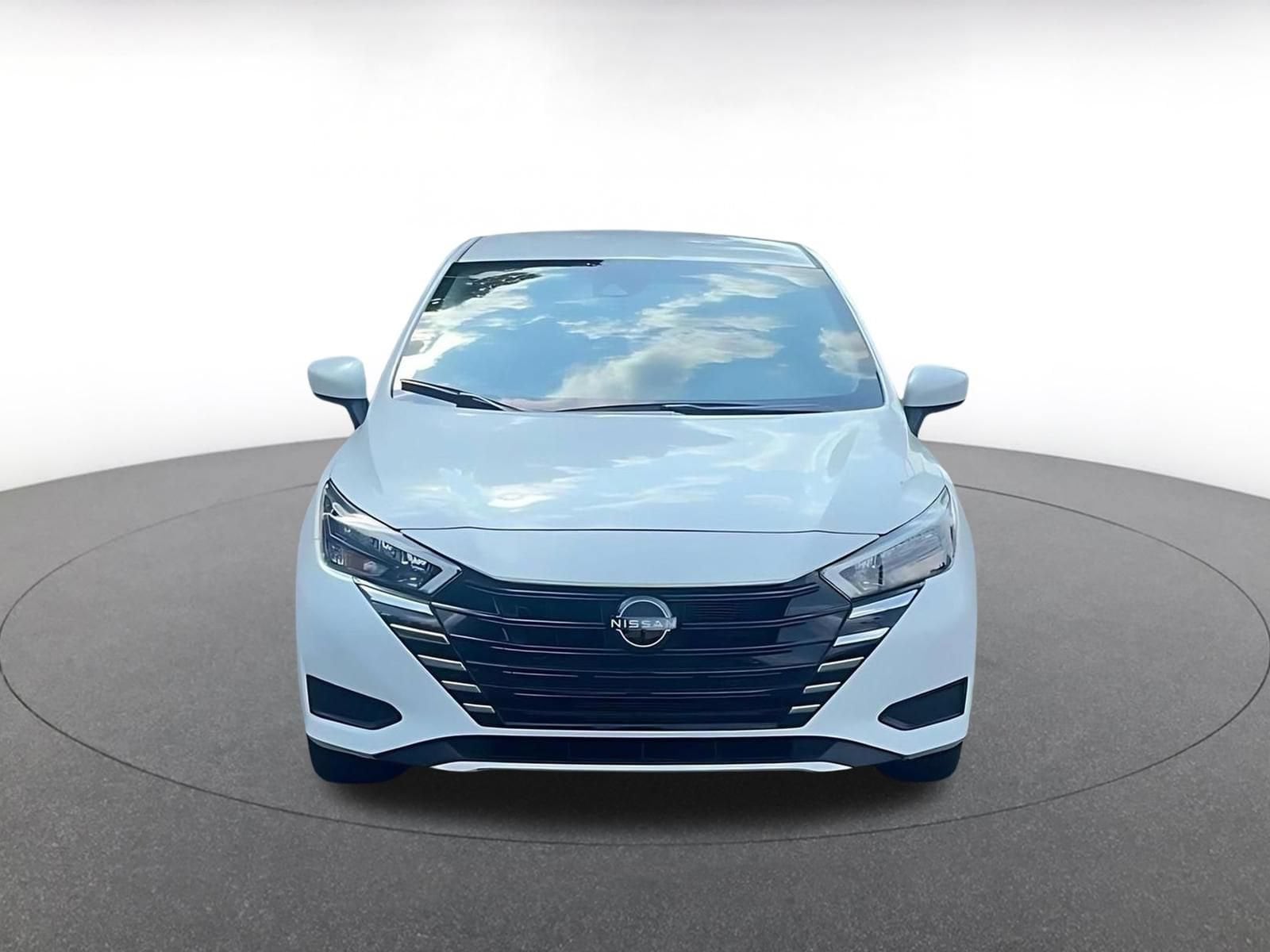 Thumbnail: 2025 Nissan Versa - 4