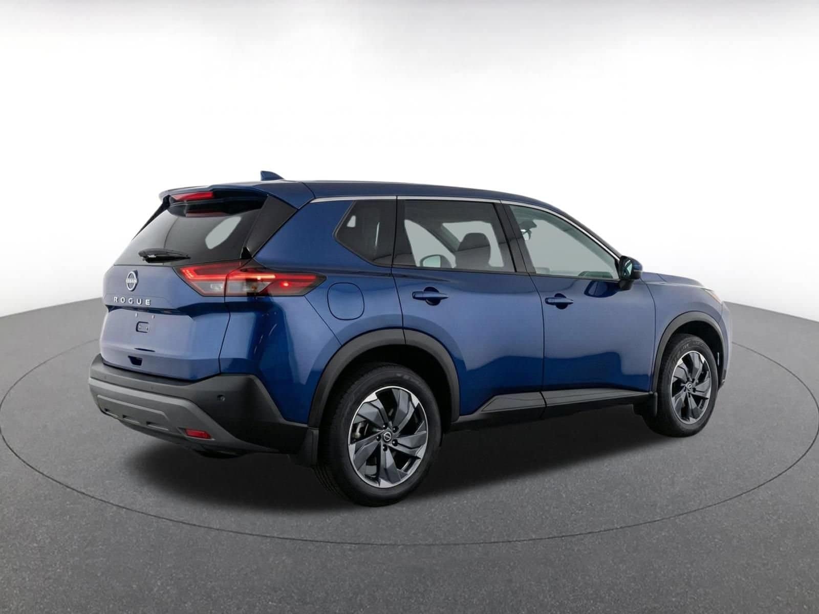 Thumbnail: 2025 Nissan Rogue - 10