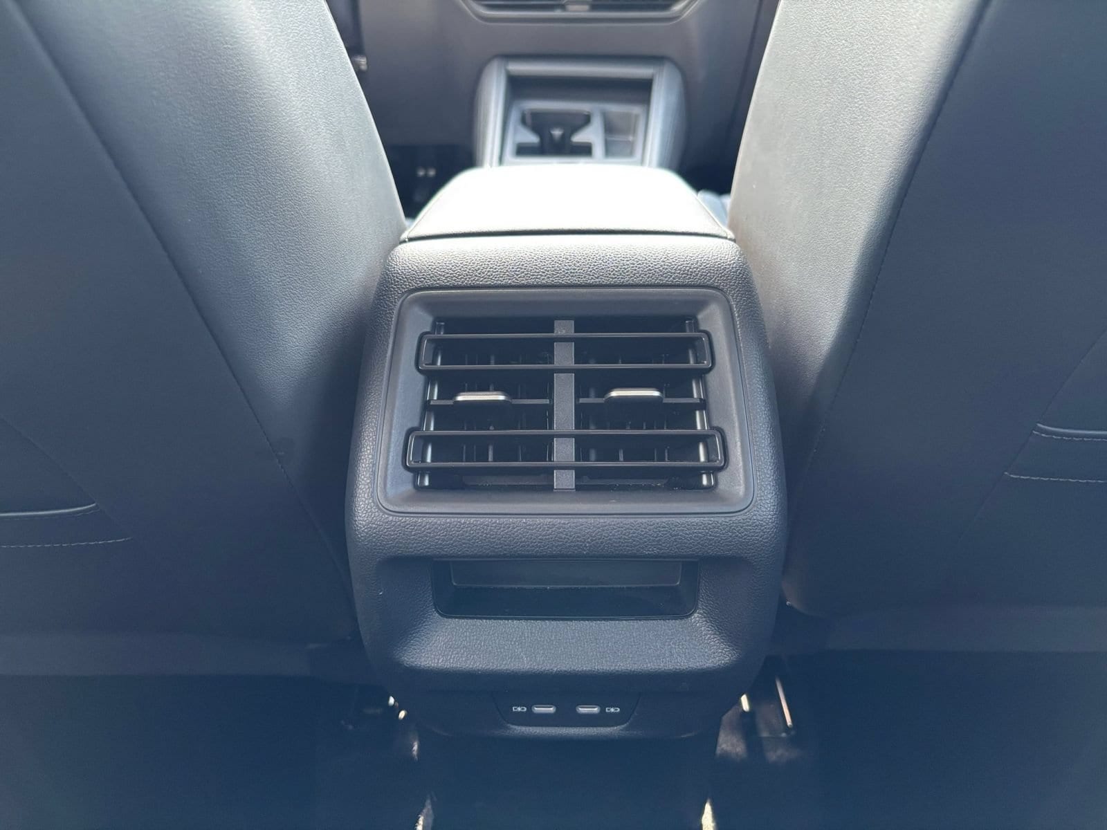 Thumbnail: 2026 Volkswagen Tiguan - 24