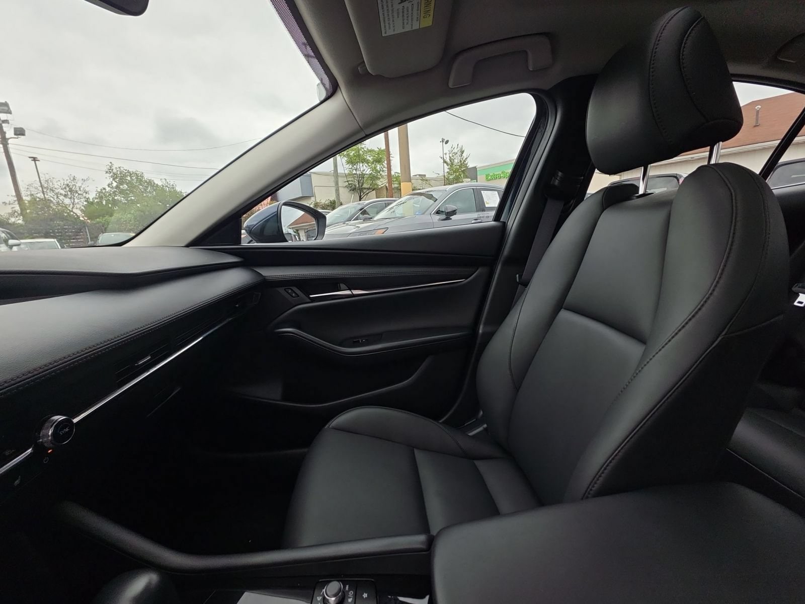 Thumbnail: 2024 Mazda Mazda3 - 18