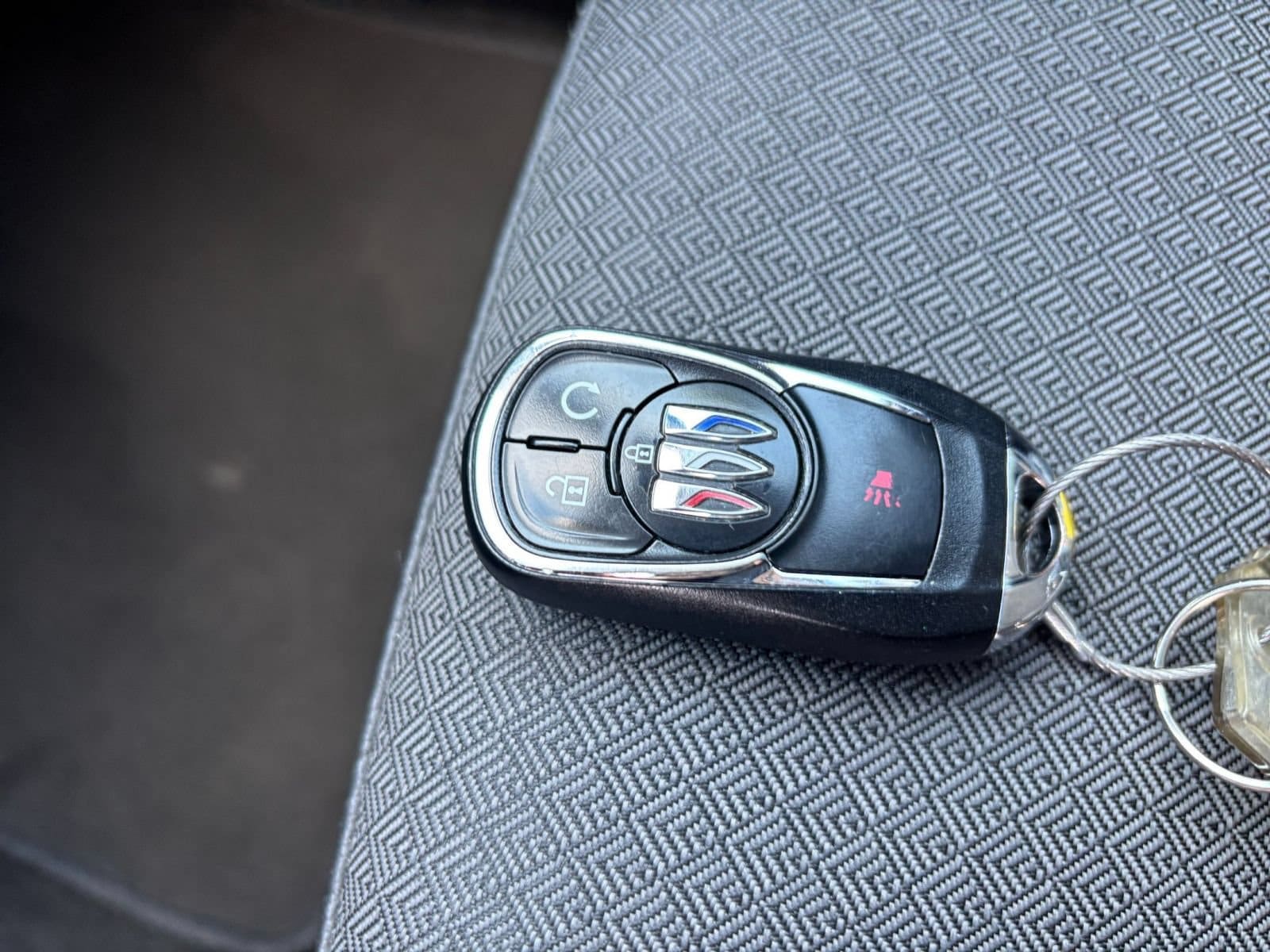 Thumbnail: 2025 Buick Encore GX - 22