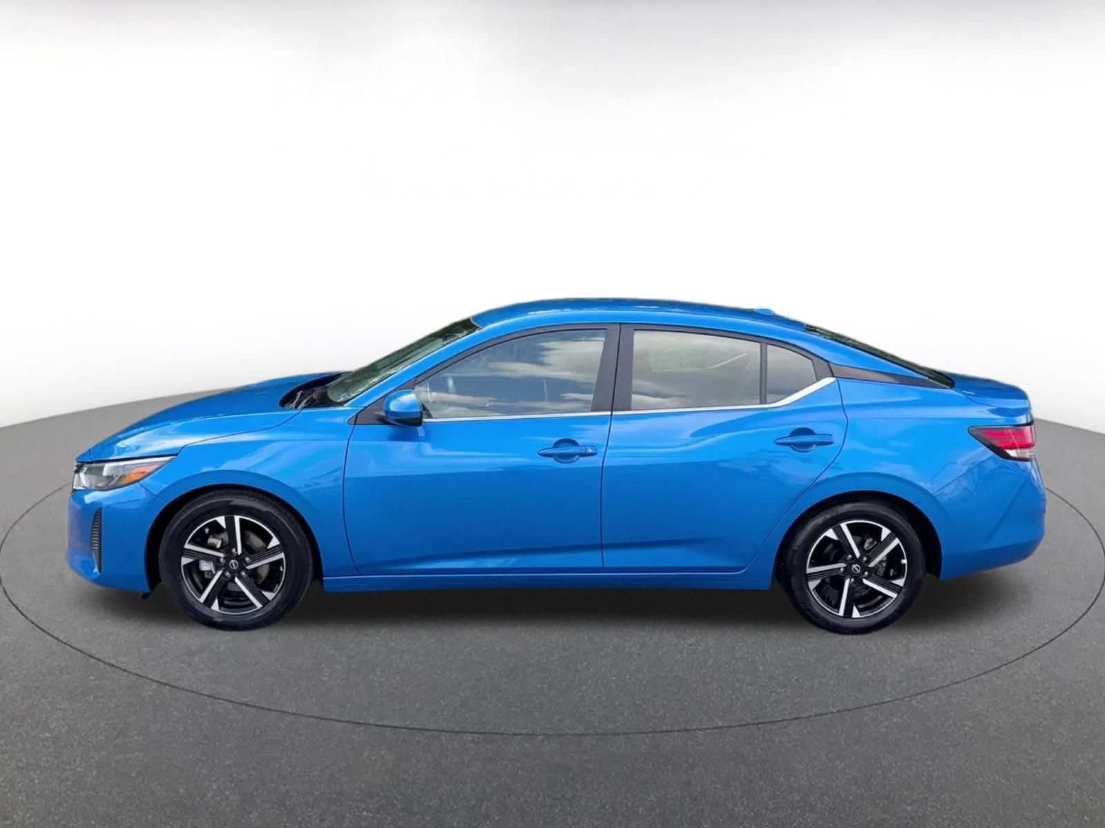 Thumbnail: 2025 Nissan Sentra - 8