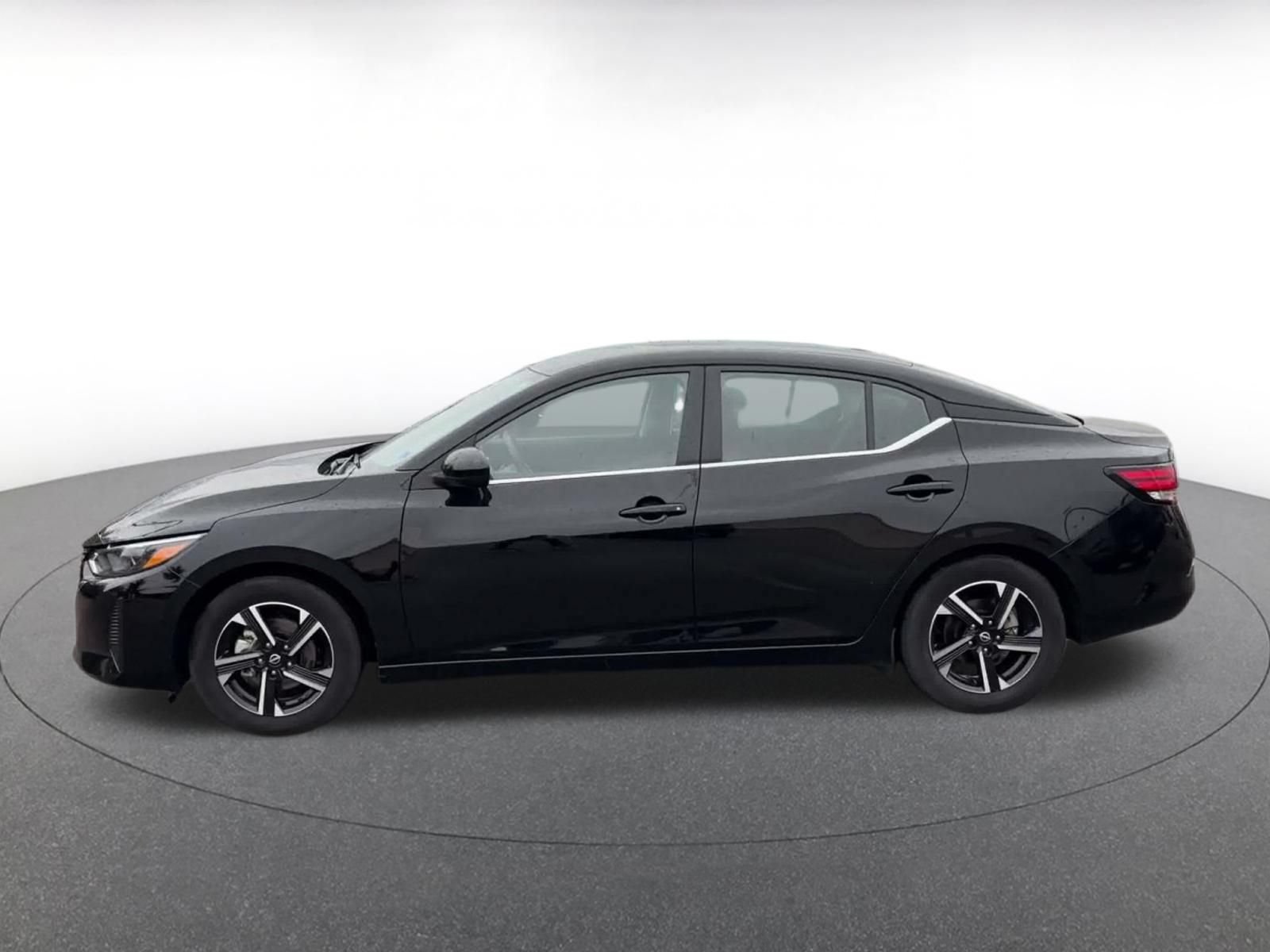 Thumbnail: 2025 Nissan Sentra - 8