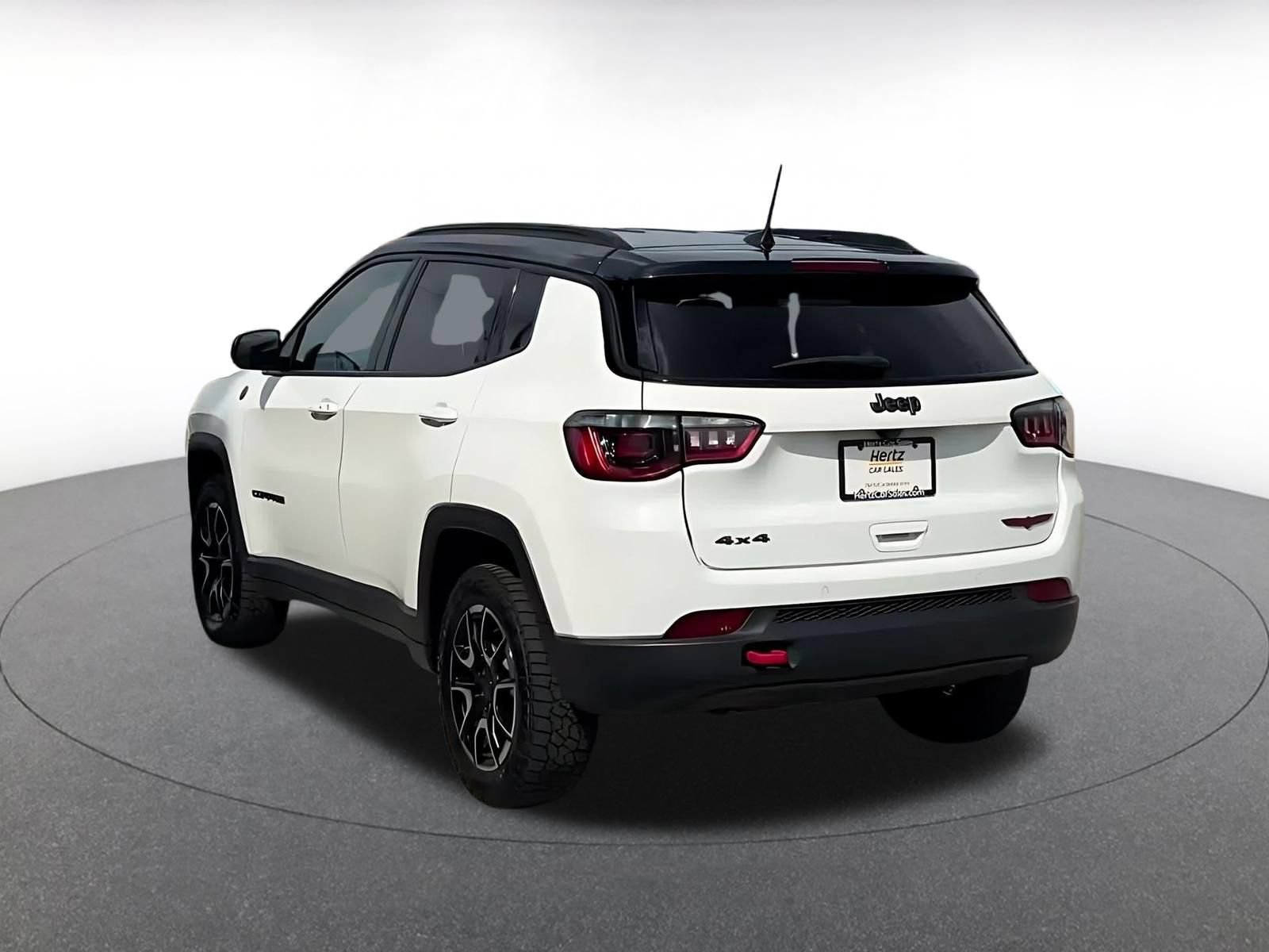Thumbnail: 2025 Jeep Compass - 10